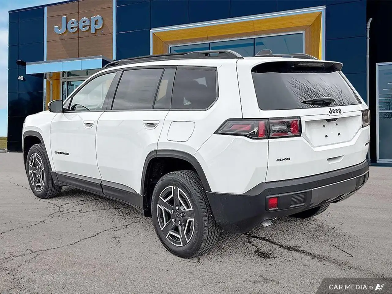 Jeep Cherokee снимка Jeep Cherokee