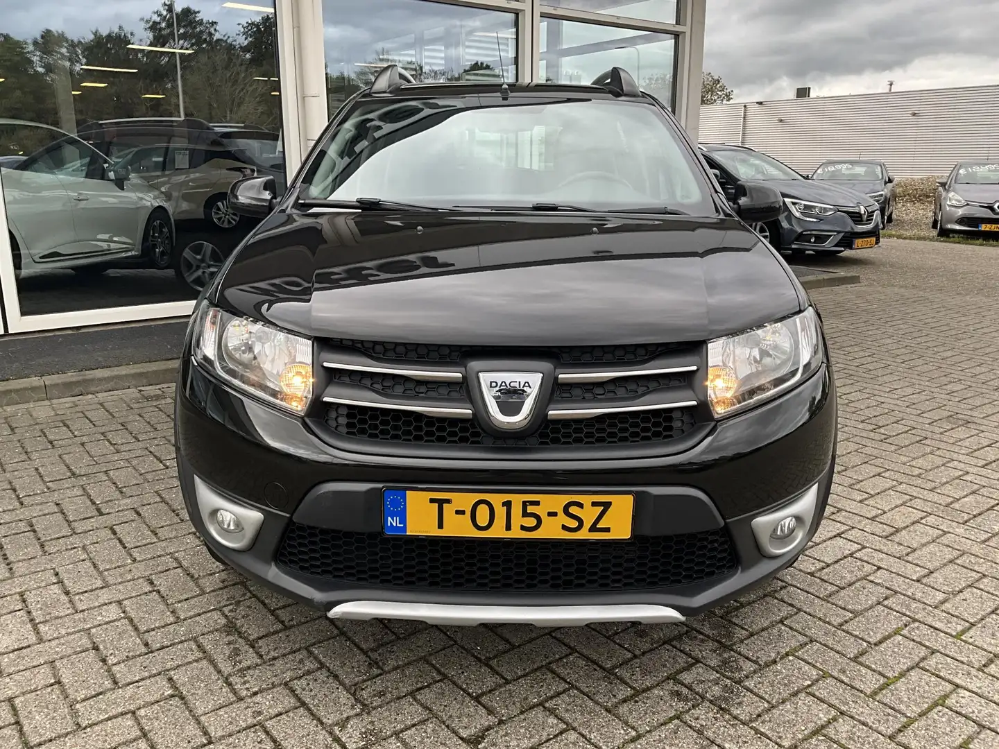 Dacia Sandero 0.9 TCe Stepway Lauréate Noir - 2