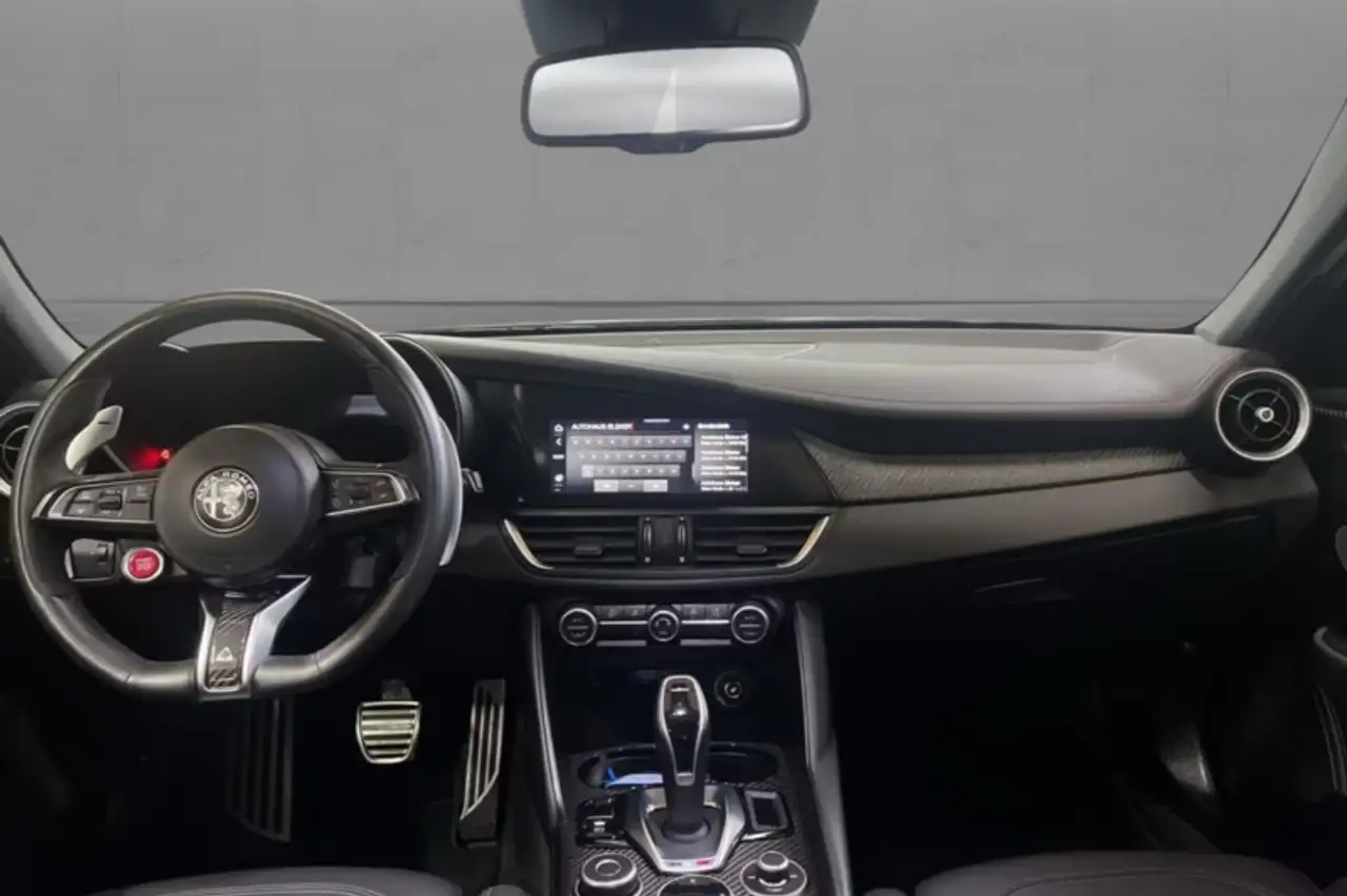 Alfa Romeo Giulia 2023