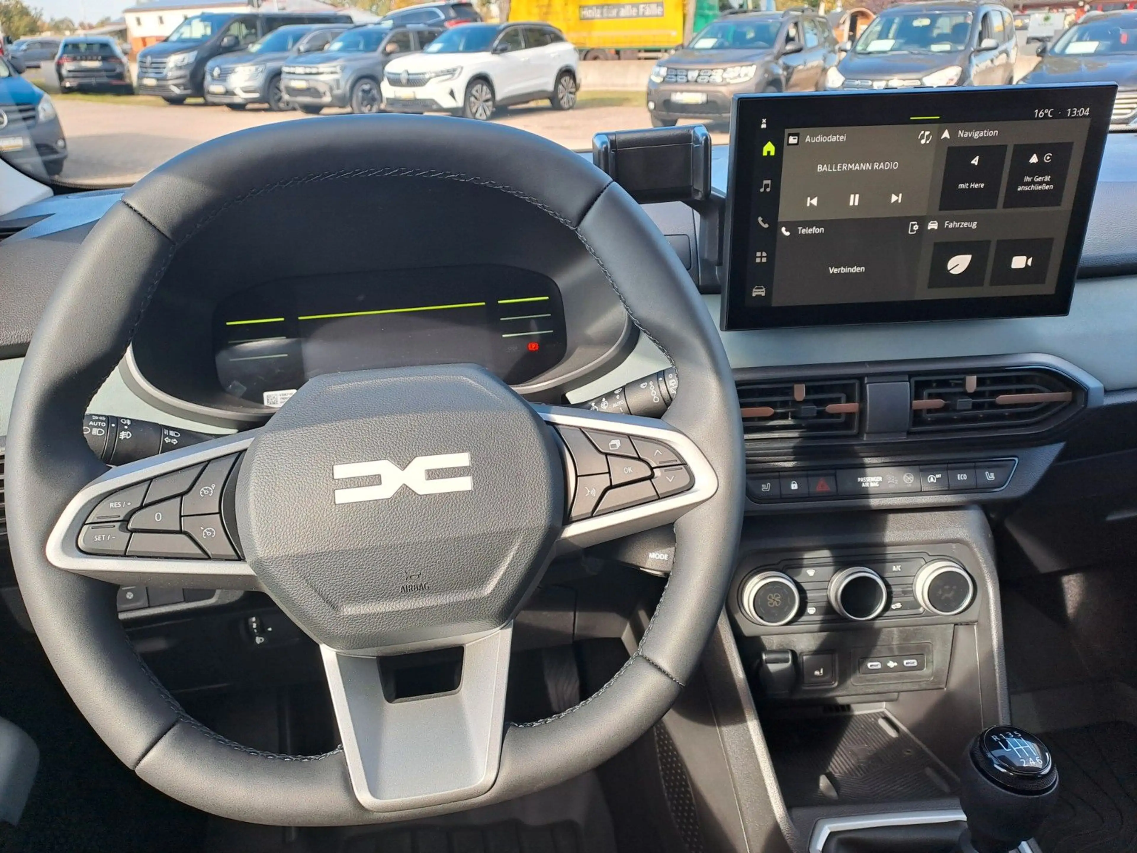 Dacia Sandero Stepway Extreme TCe 110 — photo 15