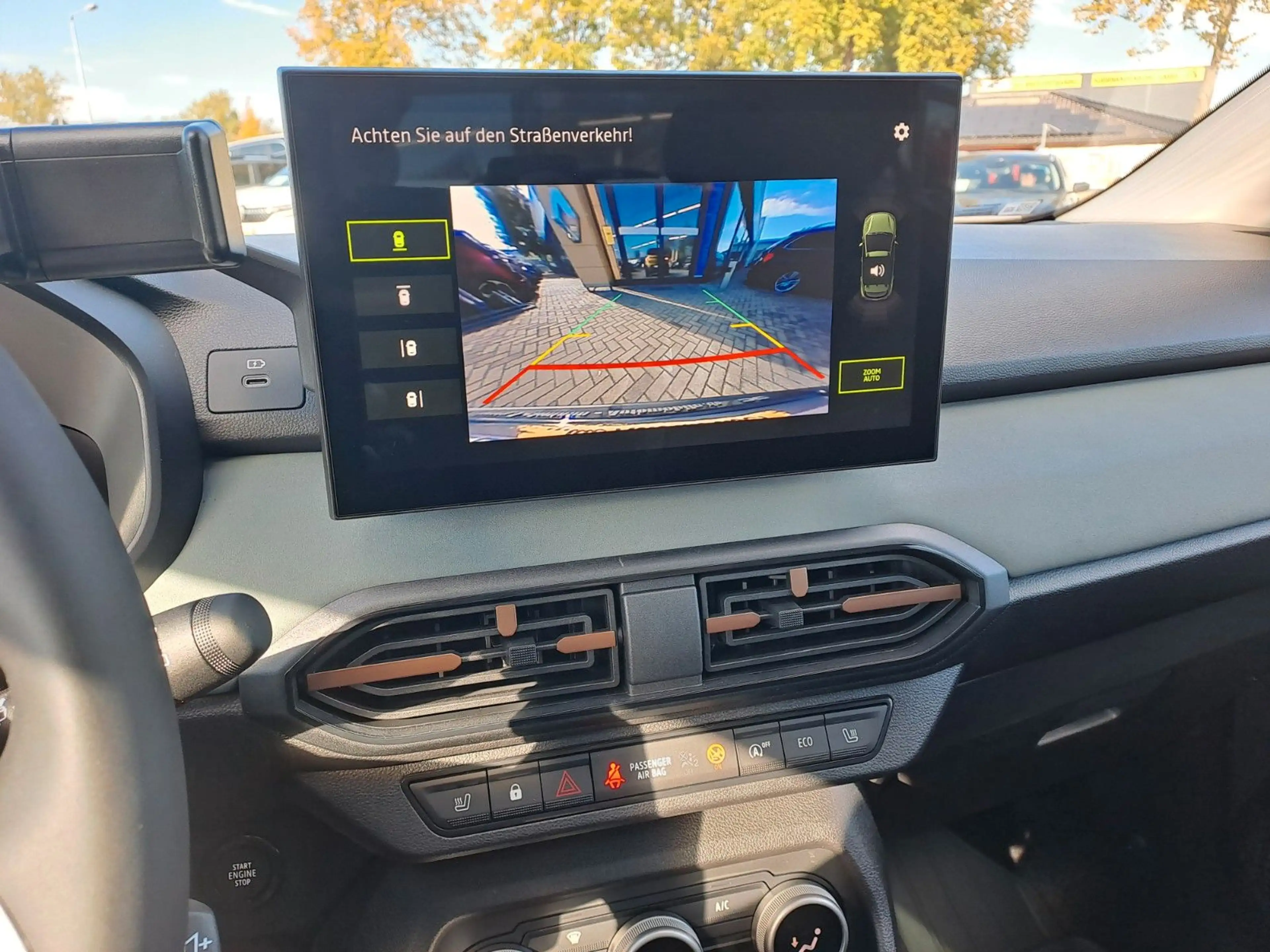 Dacia Sandero Stepway Extreme TCe 110 — photo 20