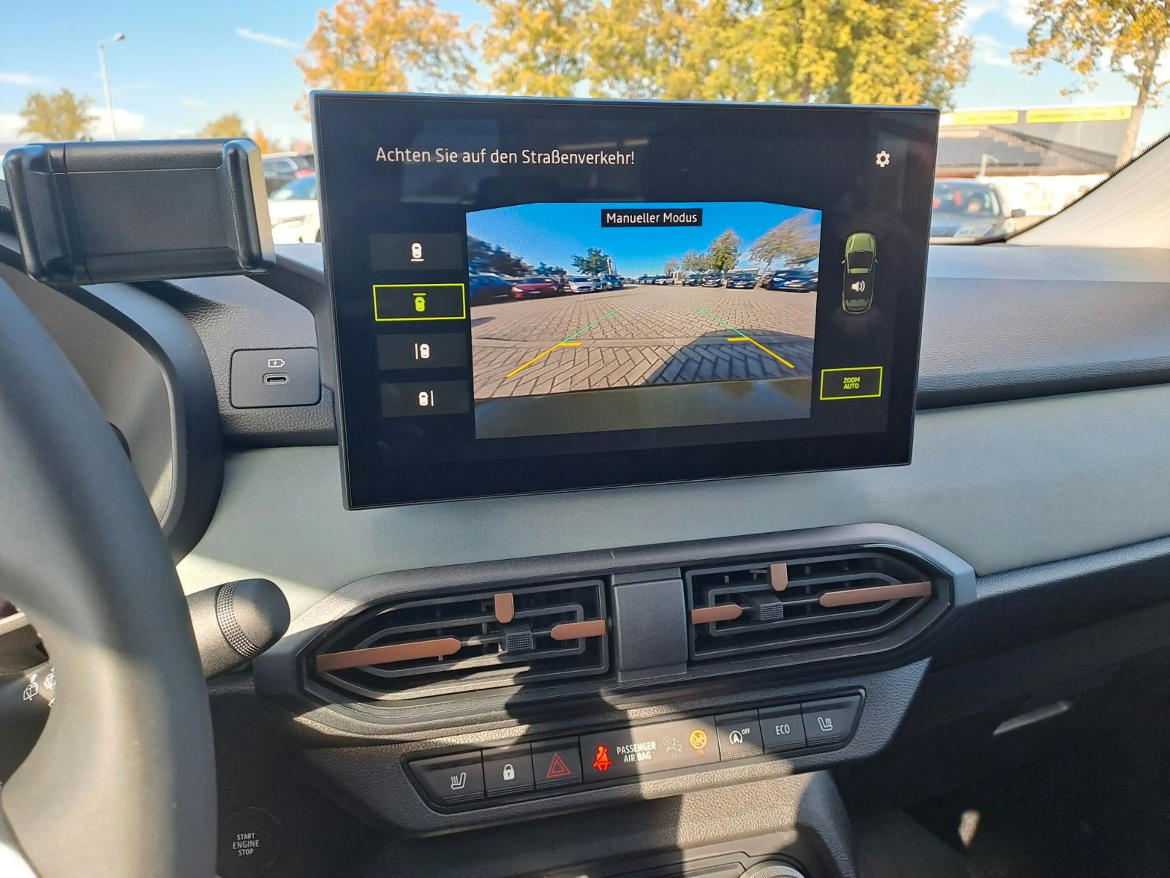 Dacia Sandero Stepway Extreme TCe 110 — photo 19
