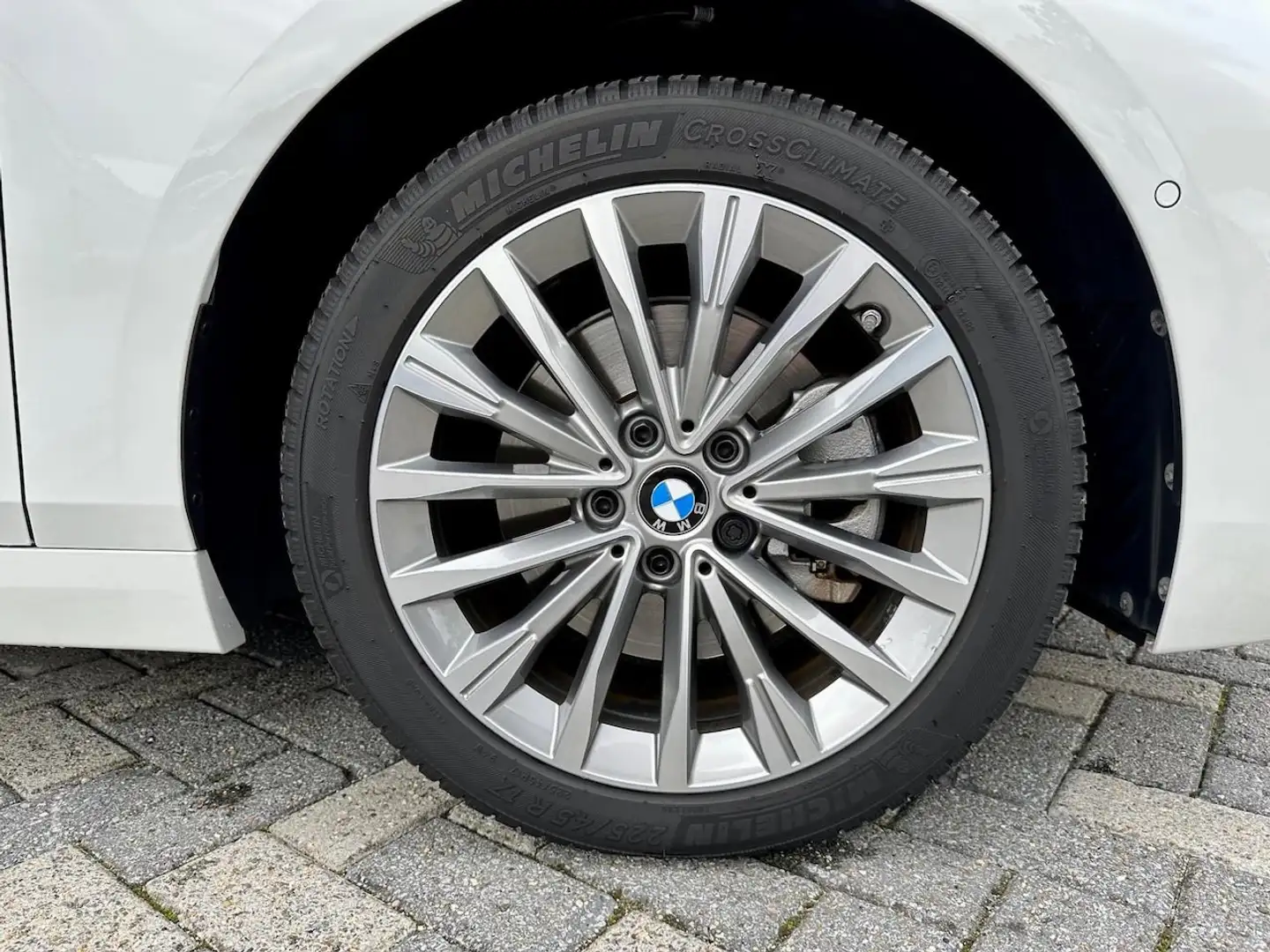 BMW 118 118i Luxury 140cv auto Bianco - 1
