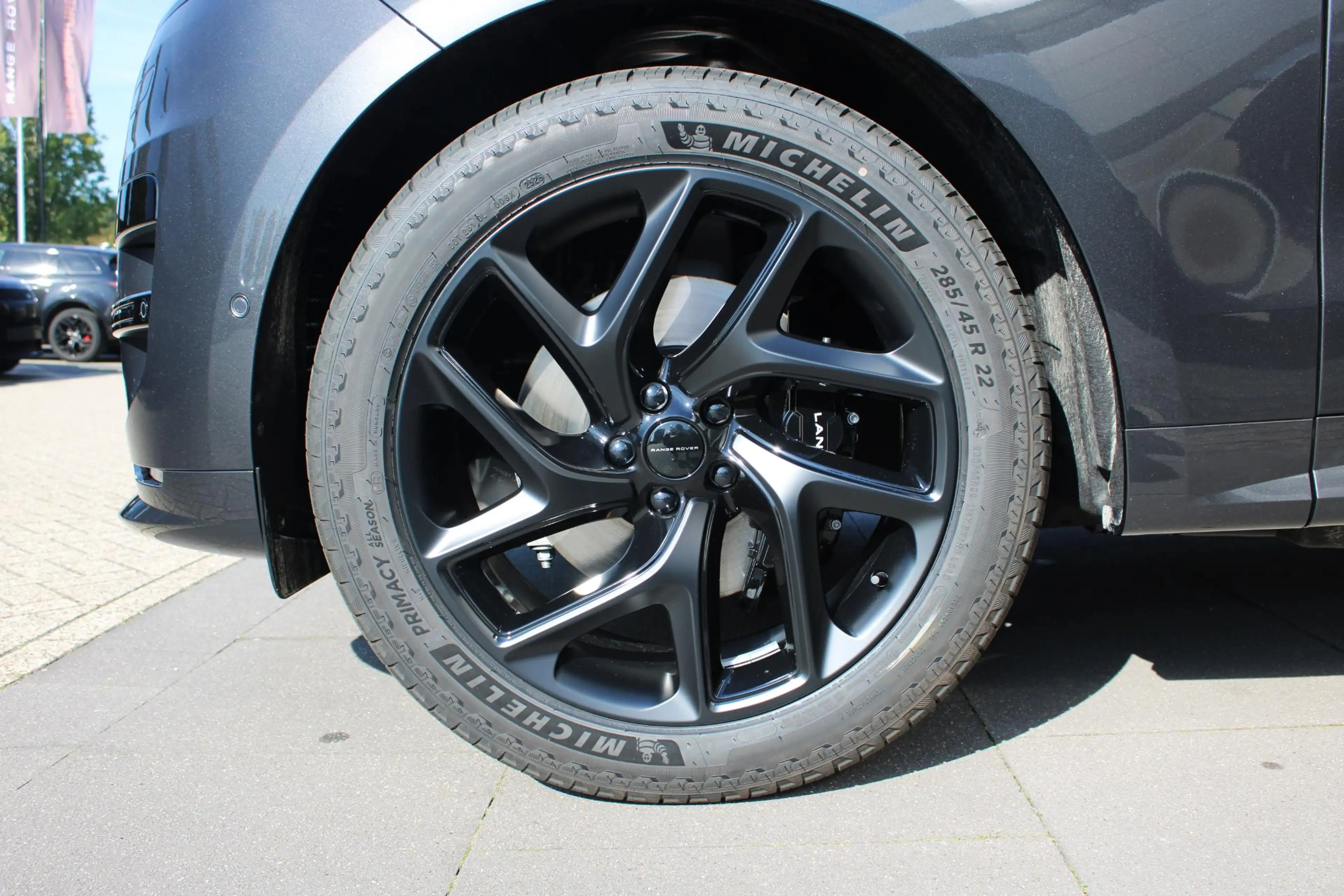 Land Rover Range Rover Sport P460e BATTERSEA EDITION — photo 4