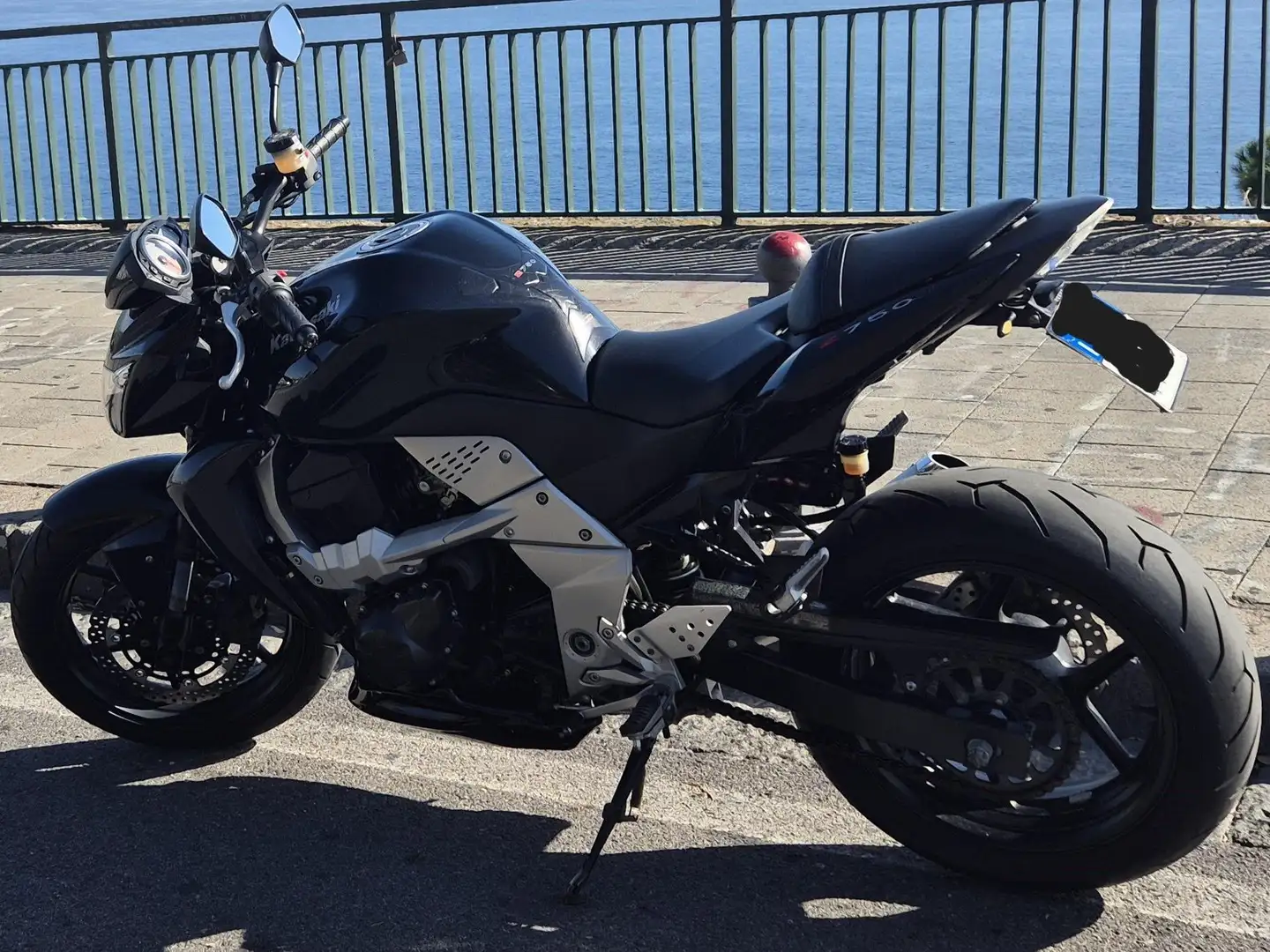 Kawasaki Z 750 Nero - 1