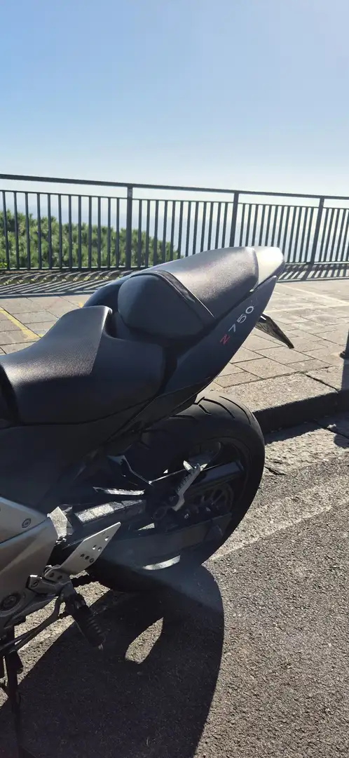 Kawasaki Z 750 Nero - 2