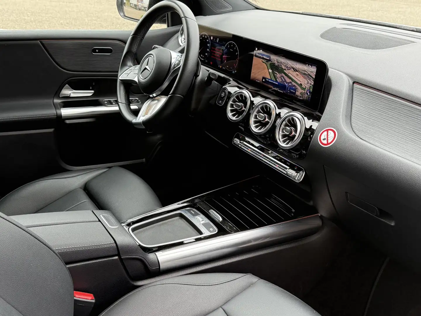 Mercedes-Benz B 180 B Luxury Line Zilver - 2