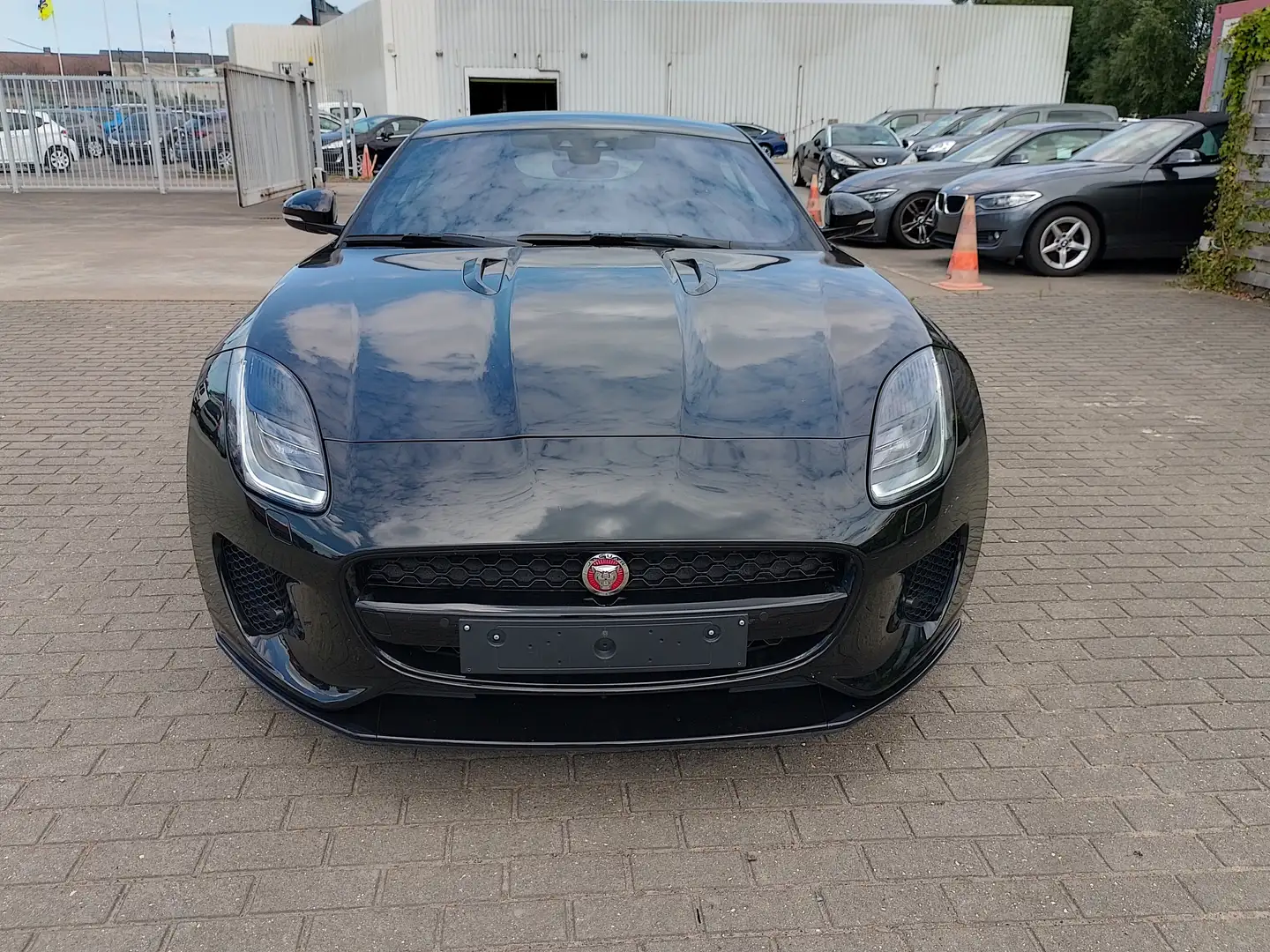 Jaguar F-Type P300 SPORT Noir - 2