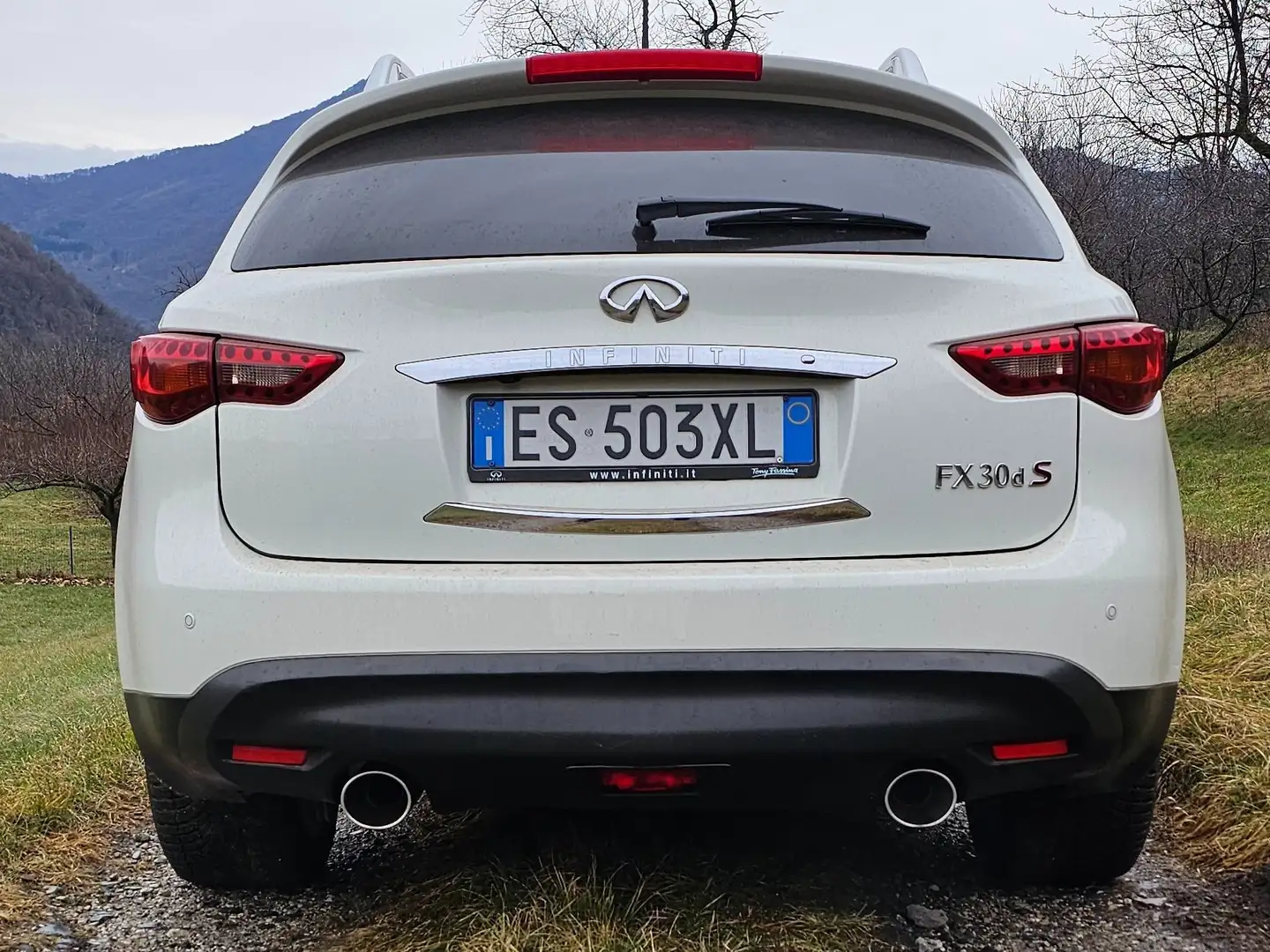 Infiniti FX QX70 (FX) QX70 (FX) 3.0d V6 S Premium auto FL Blanco - 2