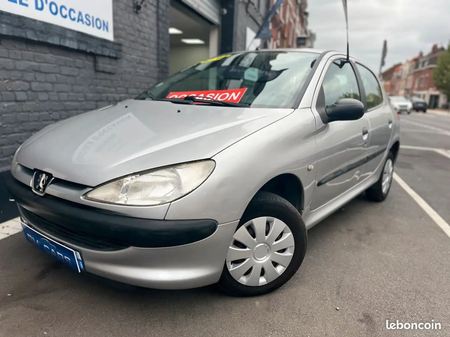 Peugeot 206 1l1 essence 60 Cv XR Gris - 2
