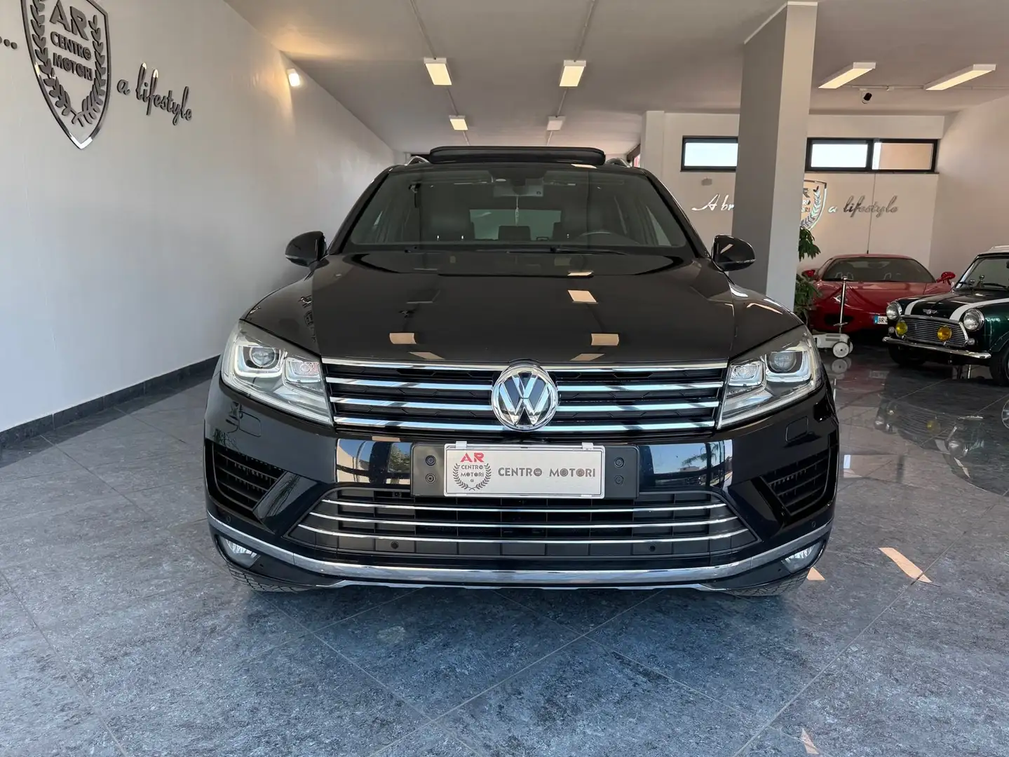 Volkswagen Touareg II 3.0 V6 tdi Executive Tiptronic Tetto Stupenda Noir - 2