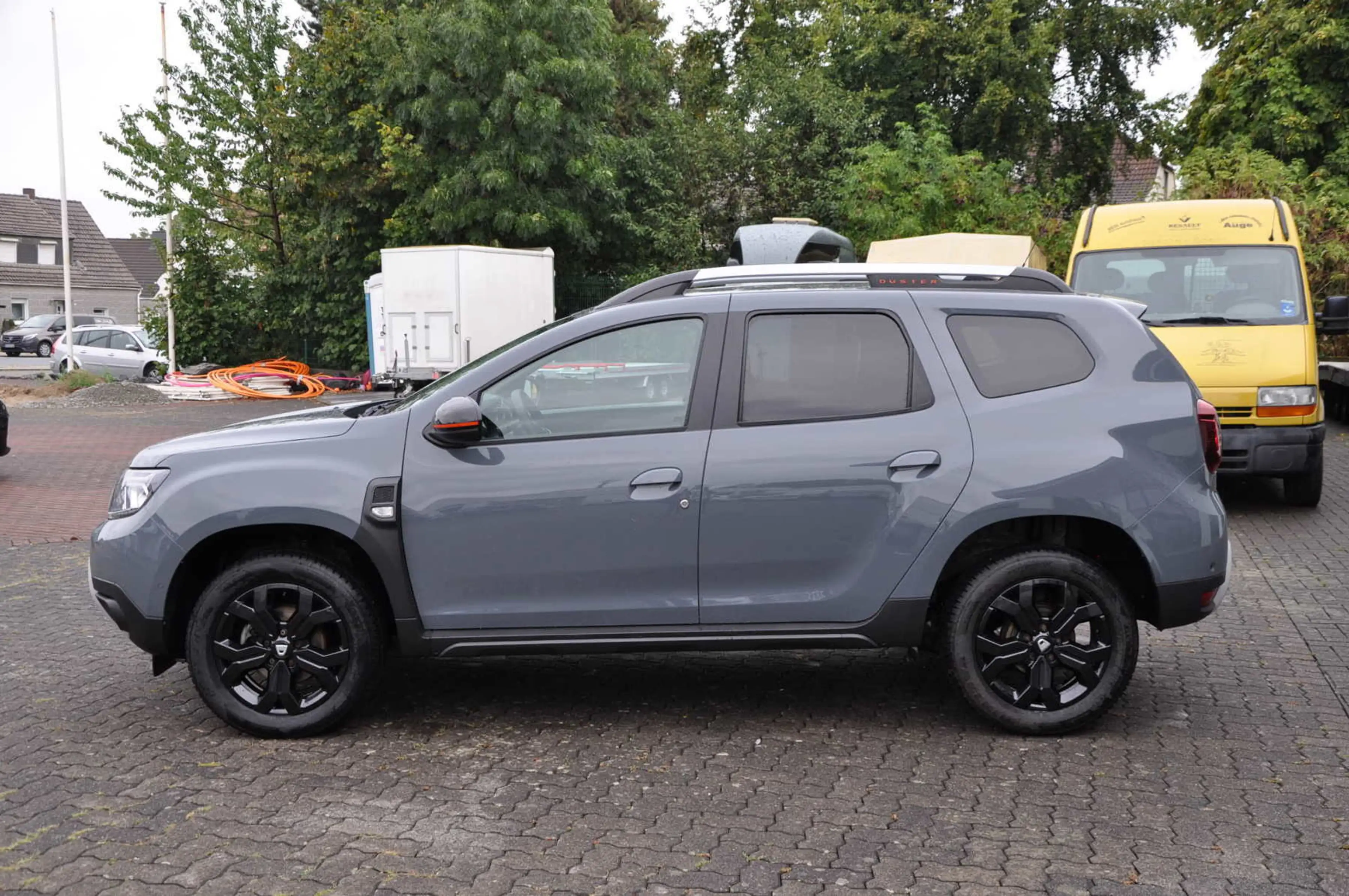 Dacia Duster Sondermodell Extreme TCe 150 EDC*PDC*NAV* — photo 9