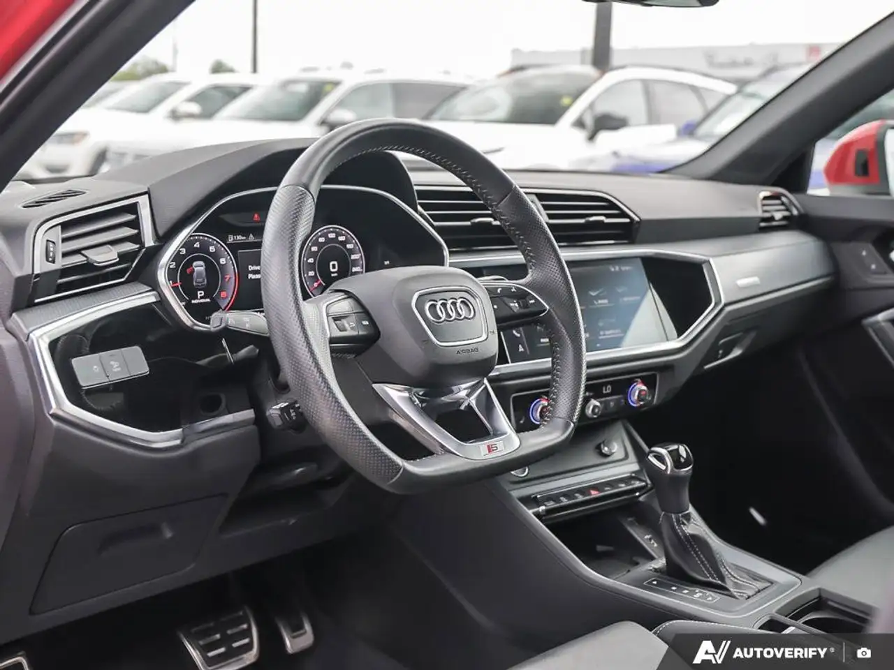 Audi Q3 fotografie Audi Q3