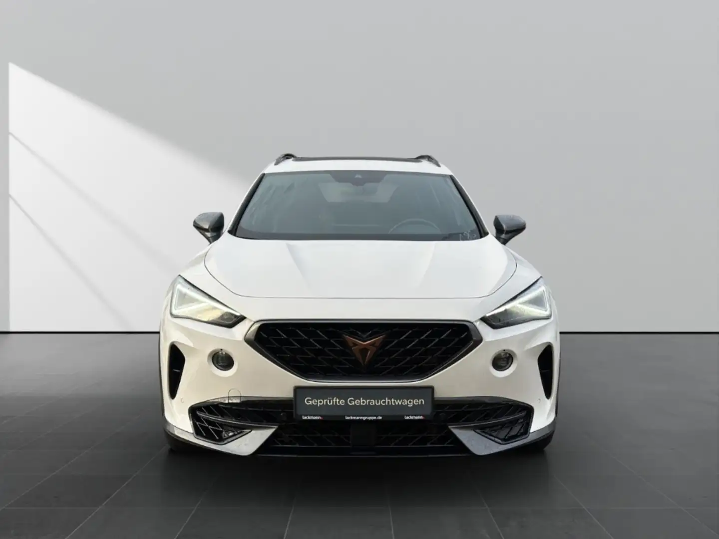 CUPRA Formentor 4Drive*Pano*Leder*Matrix*Beats*eHeck* Weiß - 2