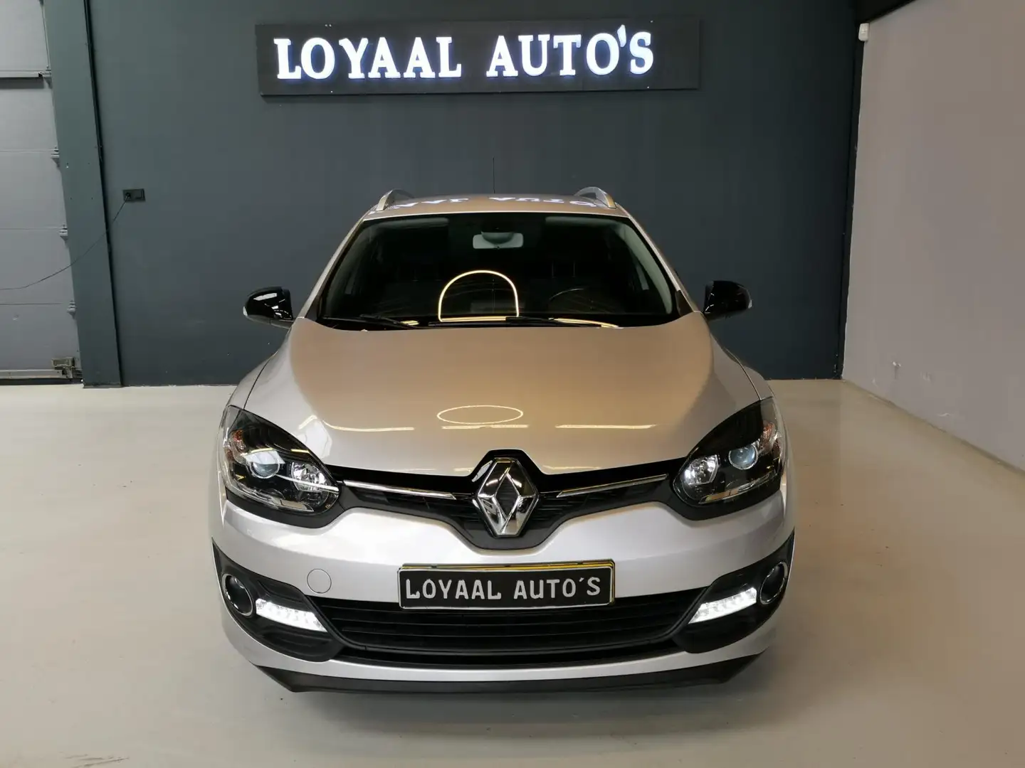 Renault Megane Estate 1.2 TCe Limited | NAVI | AIRCO | CRUISE | P Grijs - 2