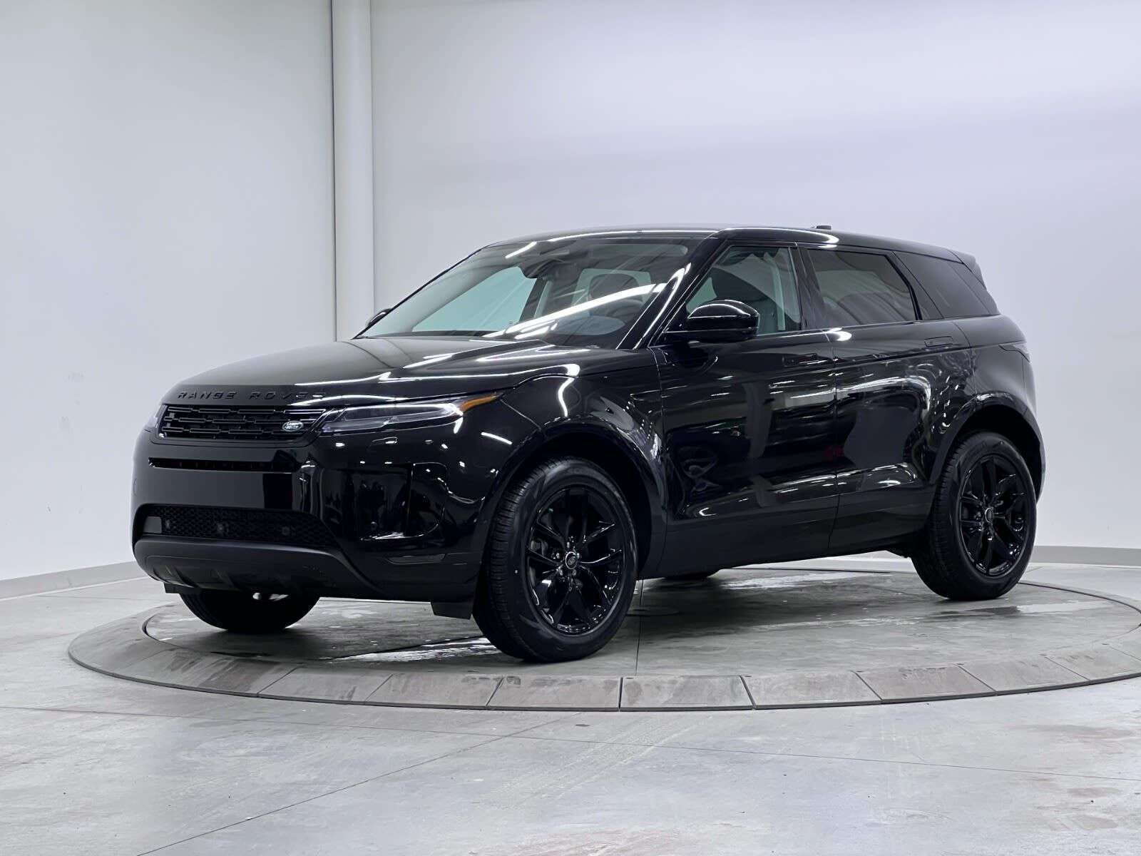 2025 Land Rover Range Rover Evoque P250 S