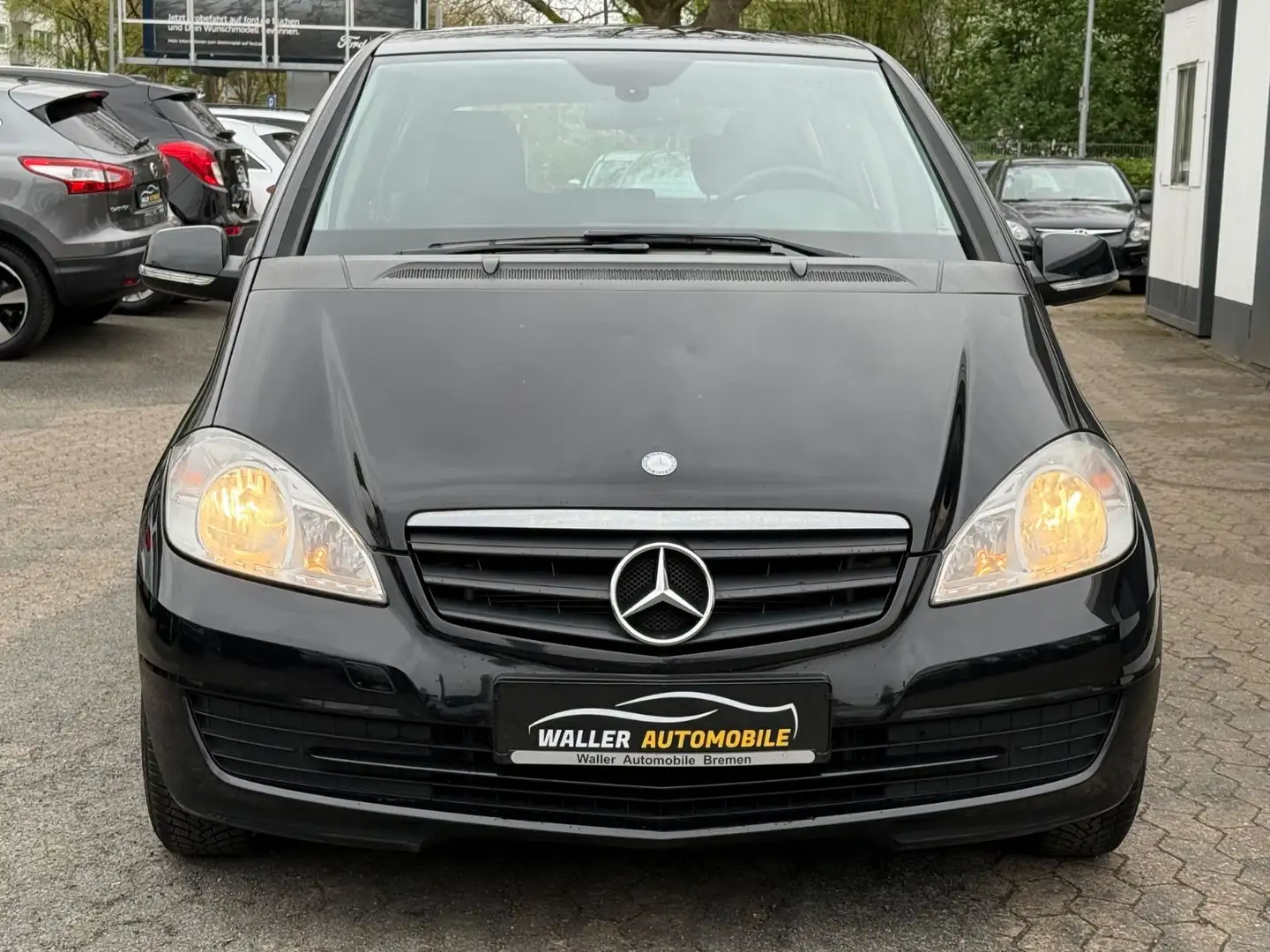 Mercedes-Benz A 160 UNFALLFREI|SHZ|KLIMA|EURO5 Černá - 2