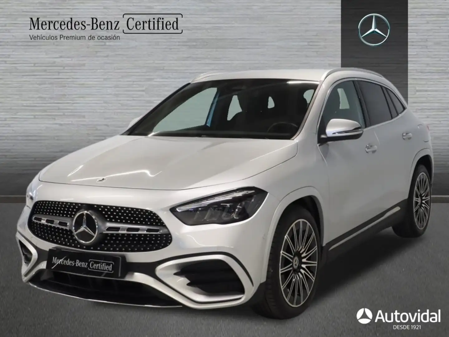 Mercedes-Benz GLA 200 200d 8G-DCT Silber - 1