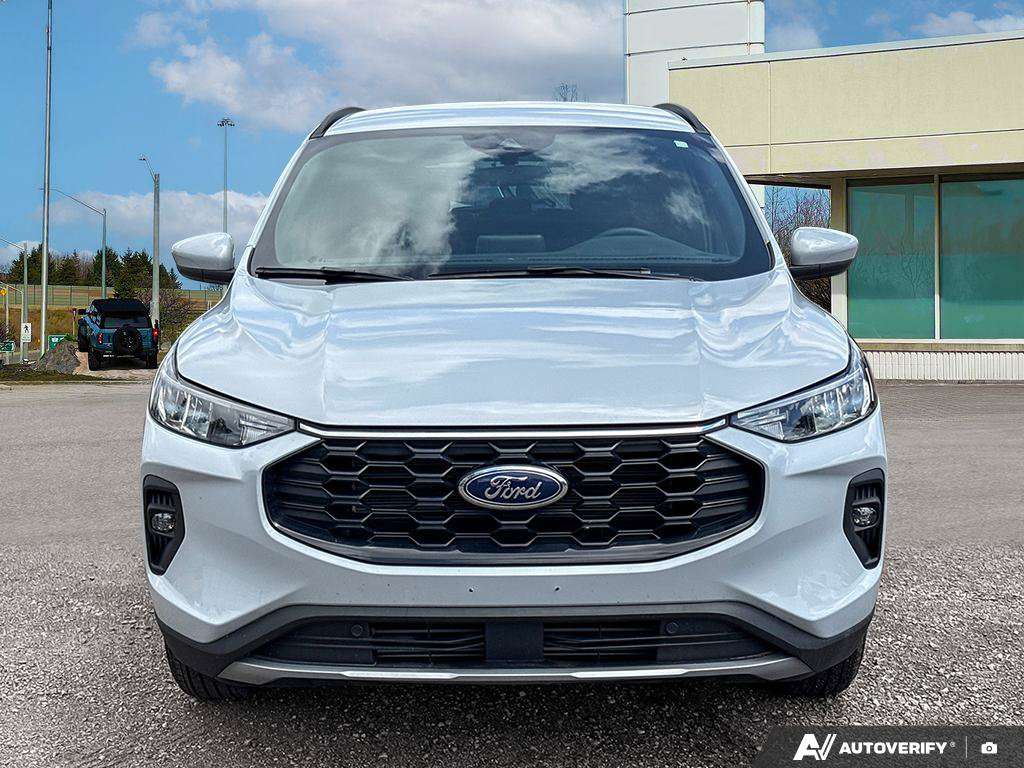 2025 Ford Escape