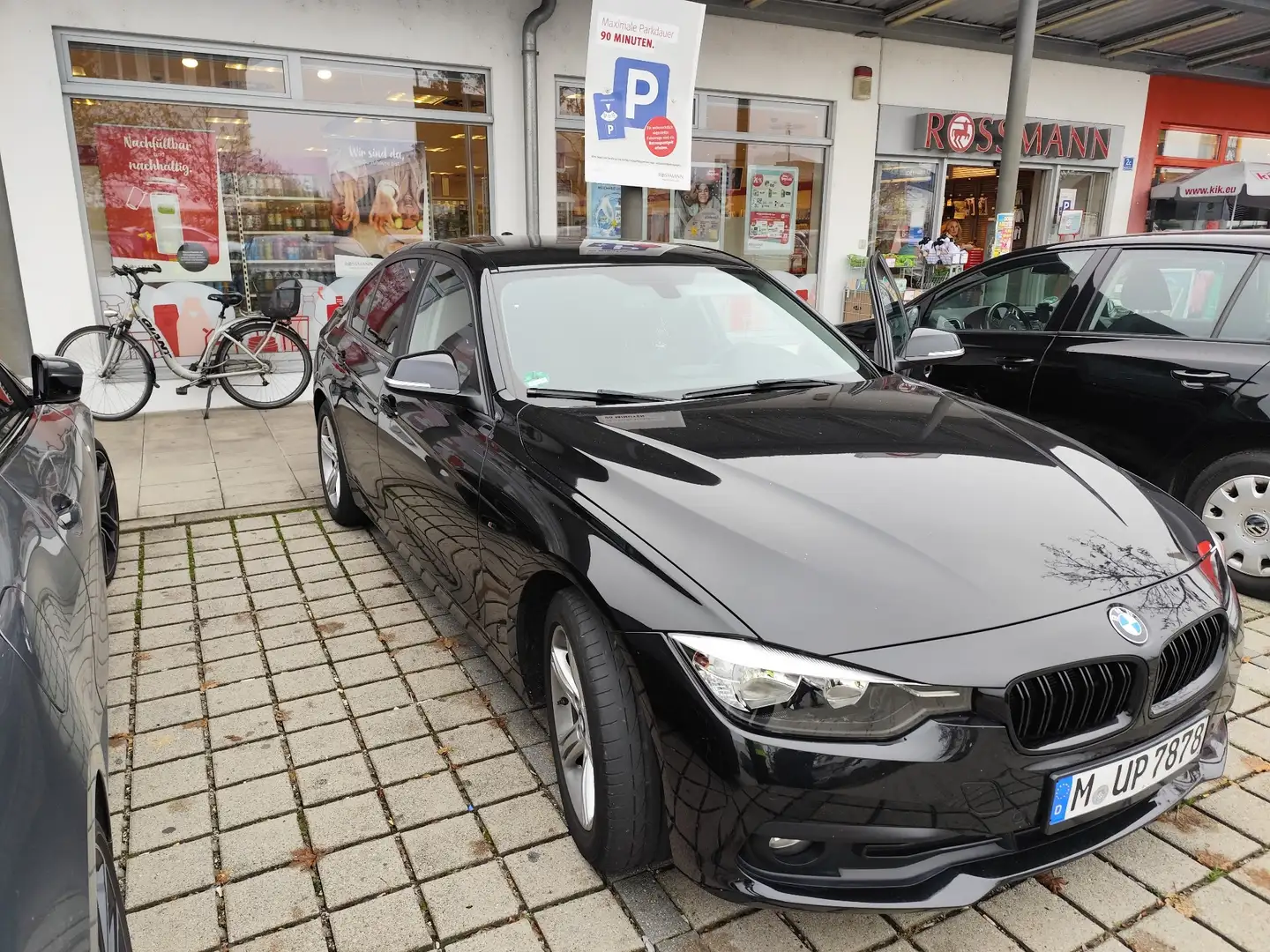 BMW 318 318 i Advantage Чёрный - 1