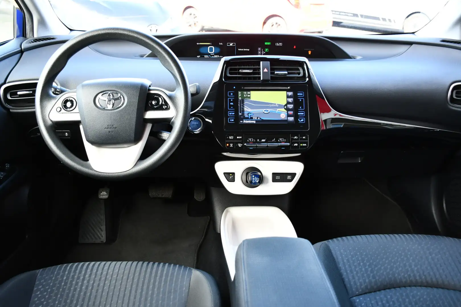 Toyota Prius 1.8 Aspiration Automaat 122pk | Trekhaak | Adaptie Blauw - 2