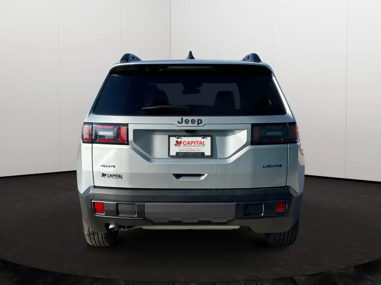 Jeep Cherokee снимка Jeep Cherokee