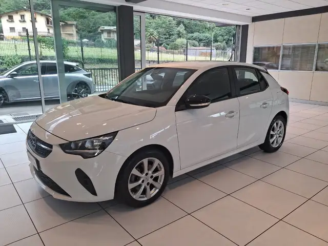 Opel Corsa 1.5 diesel 100 CV Edition
