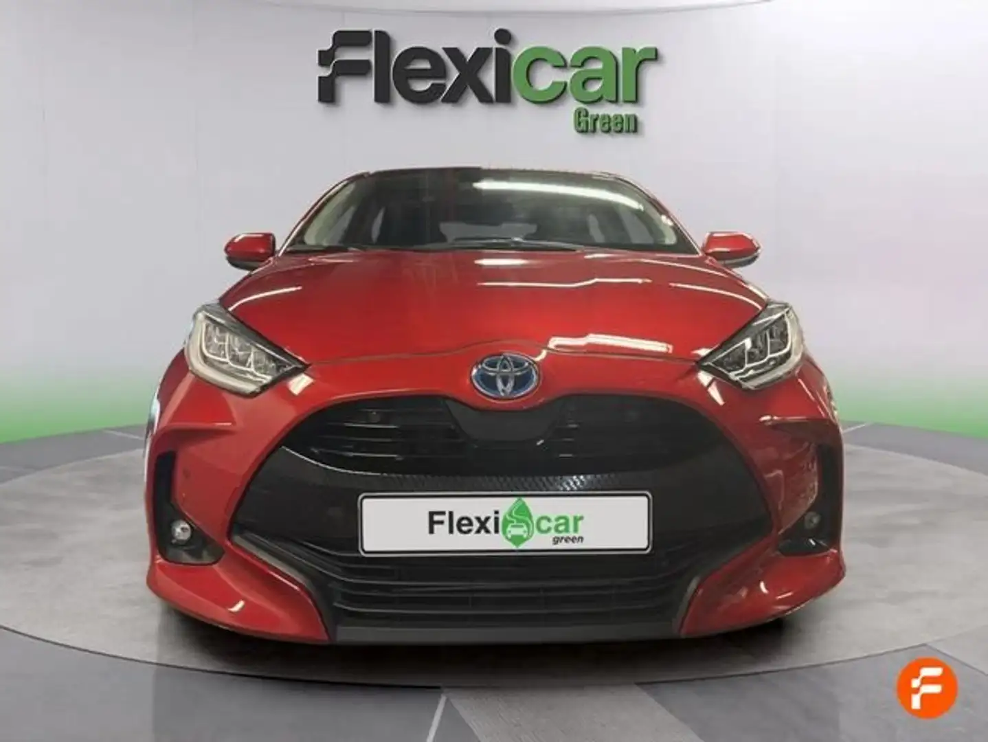 Toyota Yaris 120H 1.5 Active Plus Rojo - 2