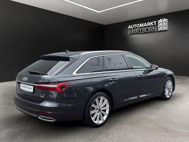 Audi A6 view 6