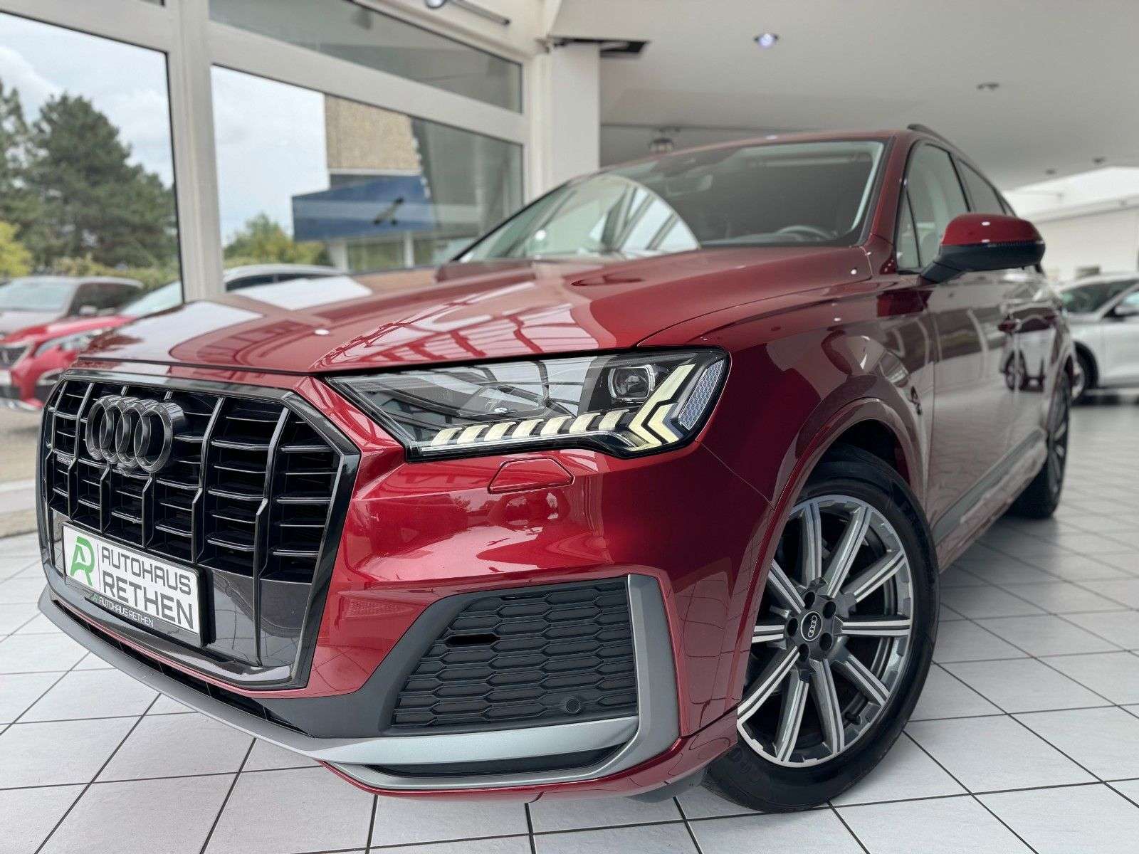 Second hand Audi Q7 3.0