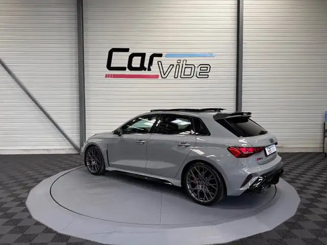 Audi RS3 view 6