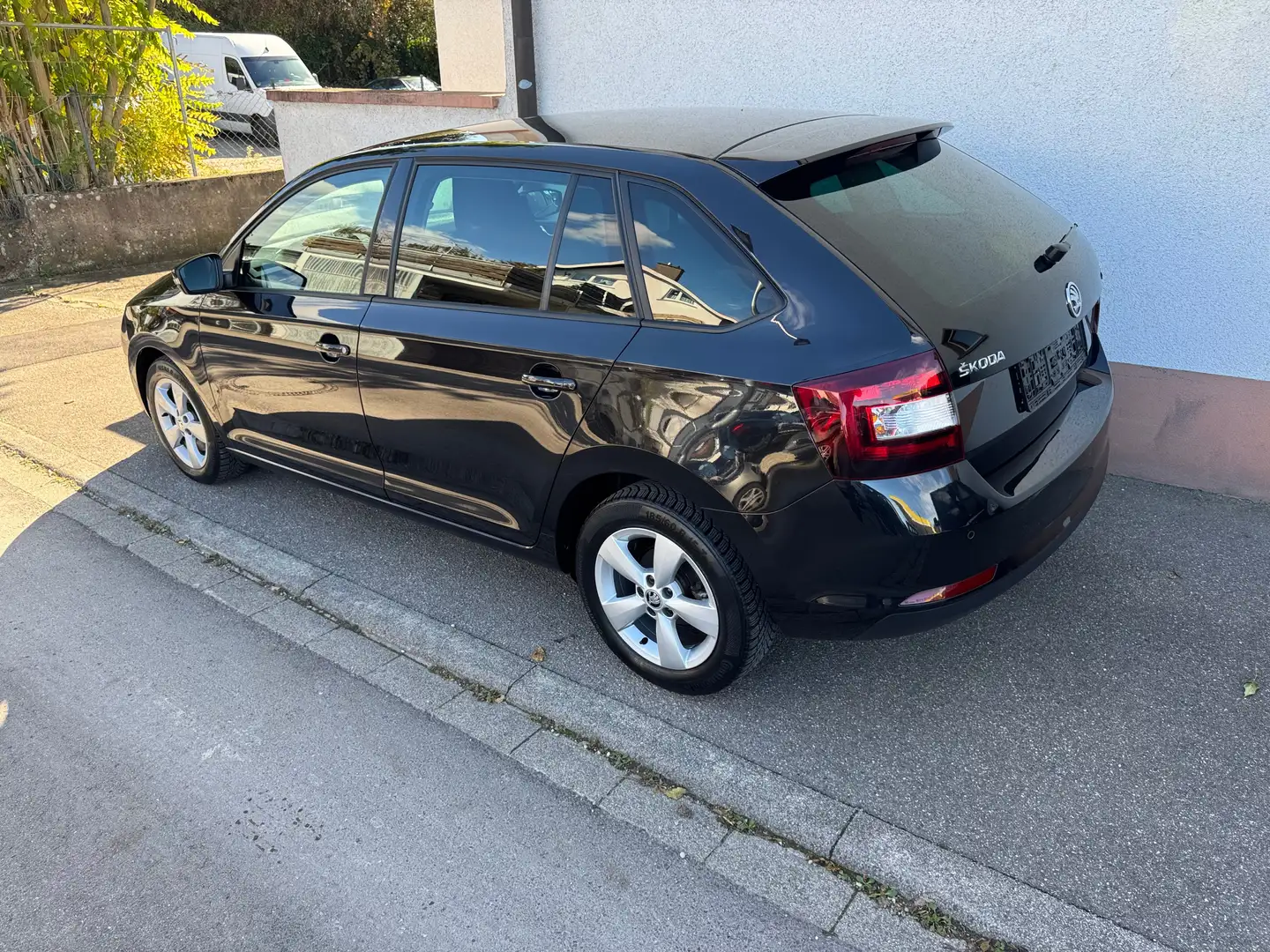 Skoda Rapid/Spaceback Rapid Spaceback 1.4 TSI DSG Emotion Plus Noir - 2