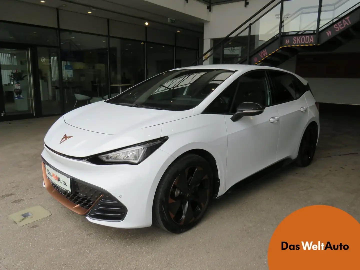 SEAT SEAT CUPRA Born 58 150kW/204PS White - 1