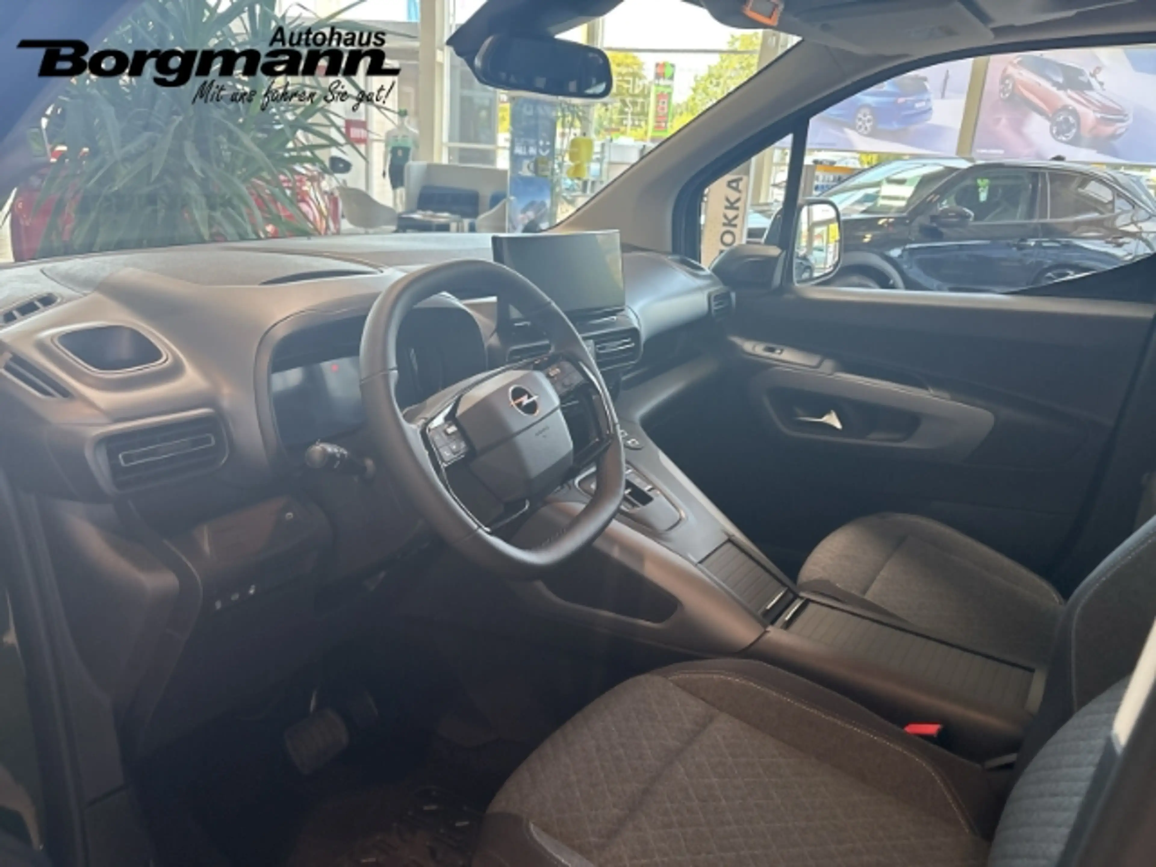 Opel Combo Life GS 1.5 Diesel 130Ps 8Gang Tempomat - Apple CarPlay — photo 15