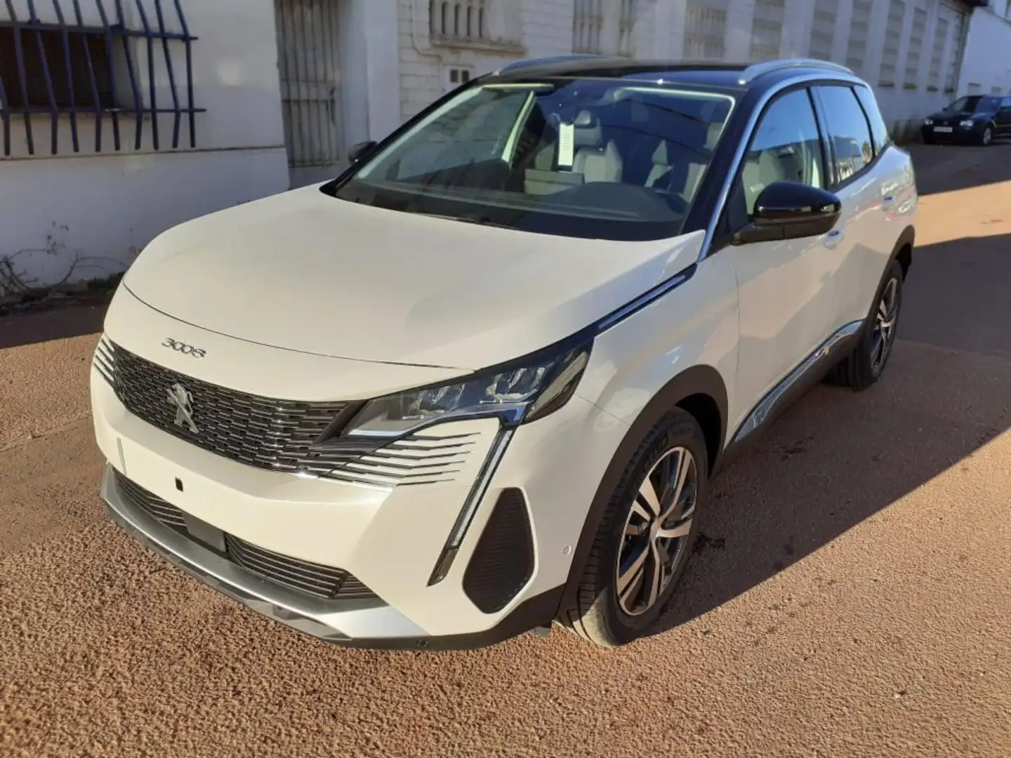 Peugeot 3008 1.5BlueHDi Allure Pack S&S 130 - 1