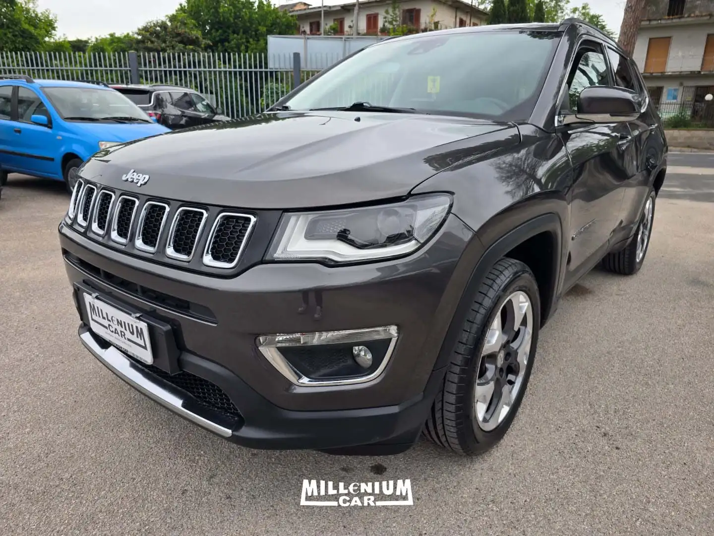 Jeep Compass 2.0 mjt Limited 4wd 140cv auto Gris - 2