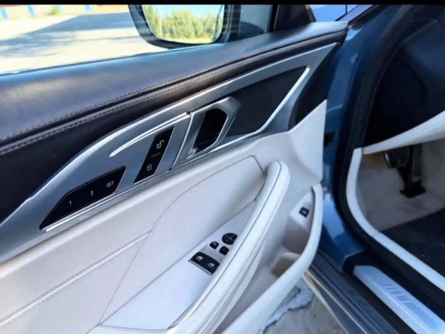 BMW 840 840d Coupe xdrive individual composition Modrá - 1