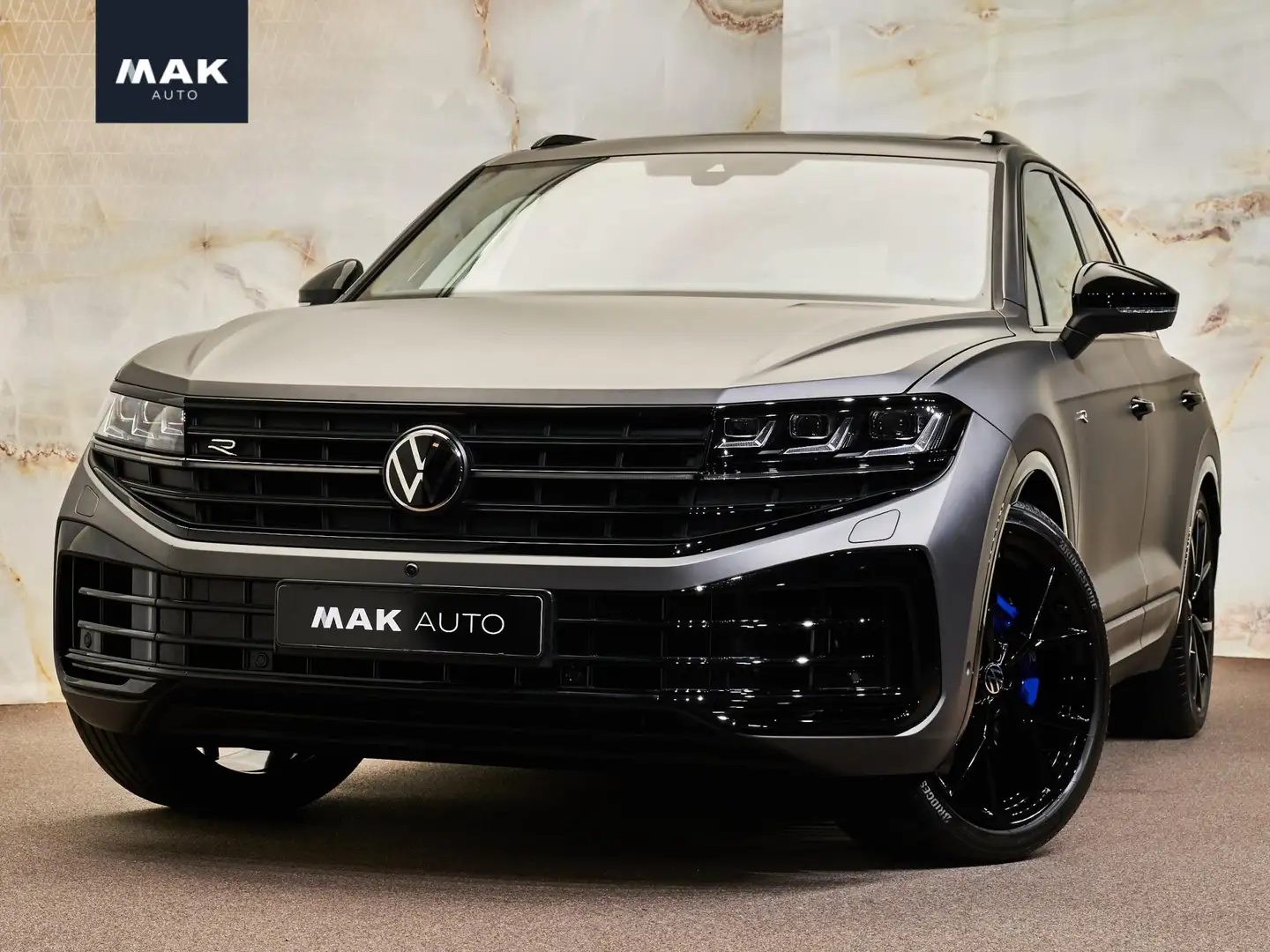 Volkswagen Touareg R V6 eHybrid 4Motion, Matte lak, pano, tr.haak, Dy Grijs - 1