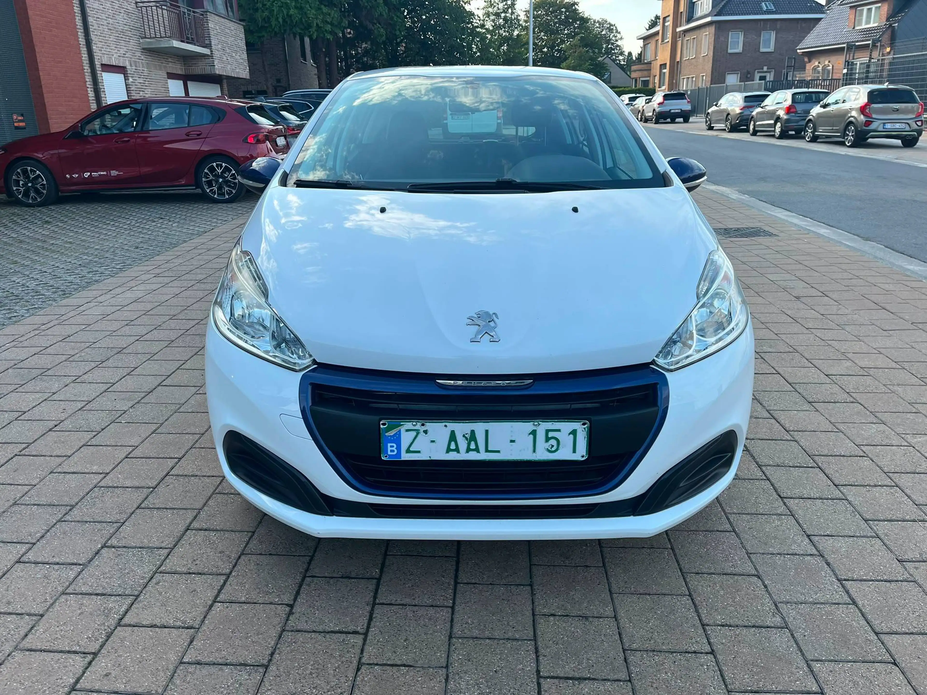 Peugeot 208 208 1.2i PureTech Style — photo 6