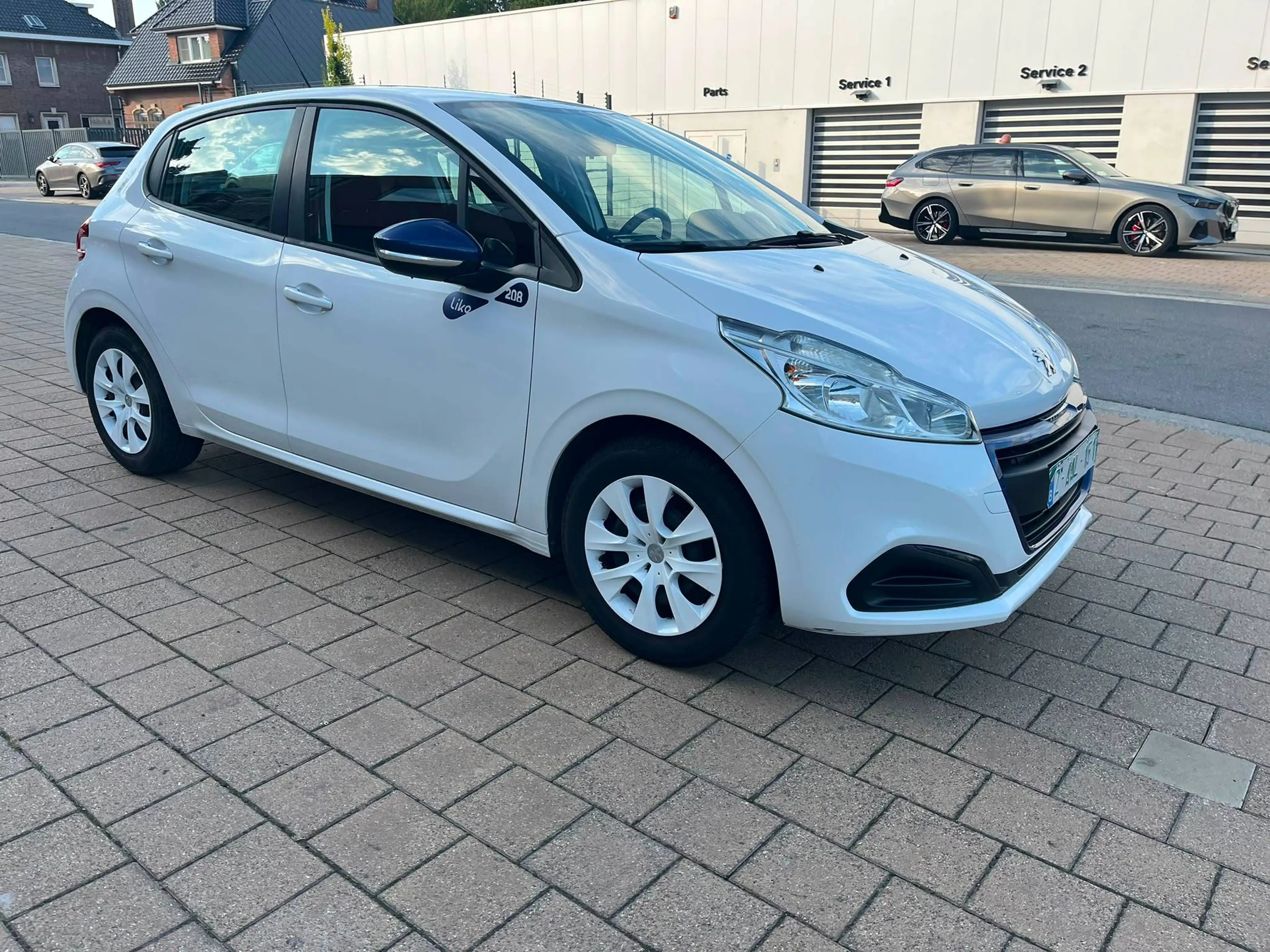 Peugeot 208 208 1.2i PureTech Style — photo 5