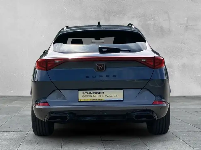 Cupra Formentor view 4