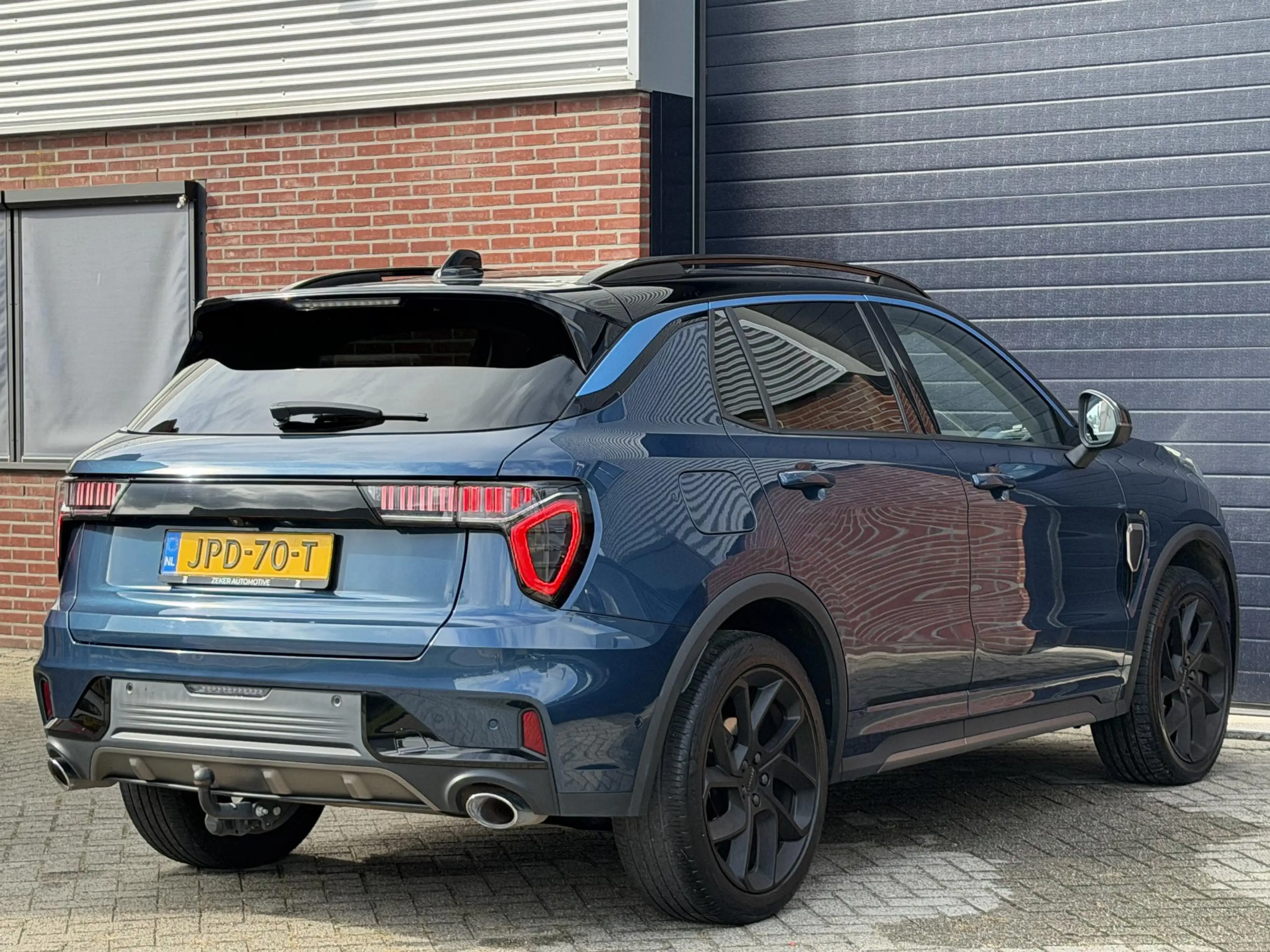 Lynk & Co 01 1.5 , Panorama, Navi, Apple Carplay & Android Auto — photo 12