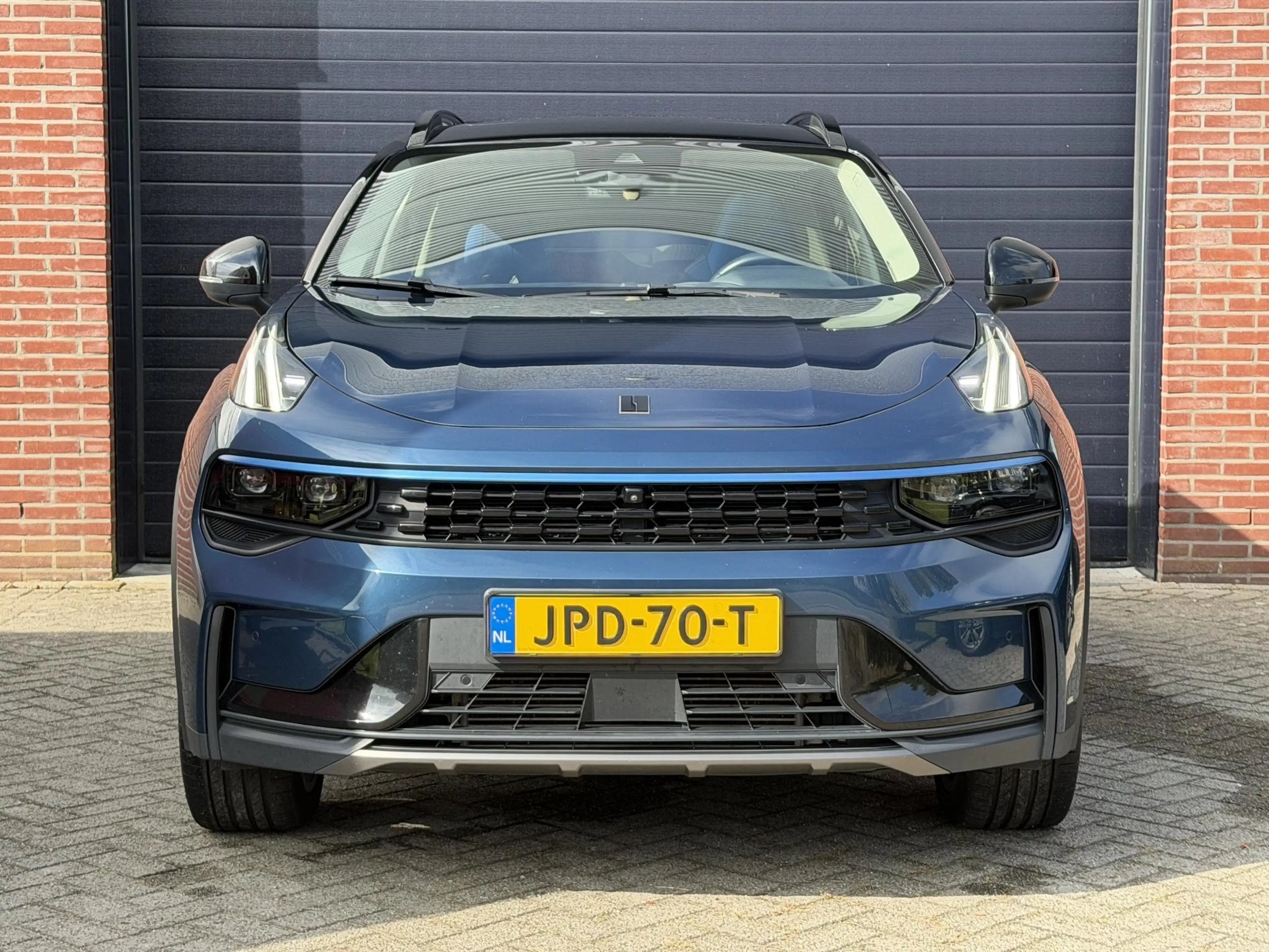 Lynk & Co 01 1.5 , Panorama, Navi, Apple Carplay & Android Auto — photo 6