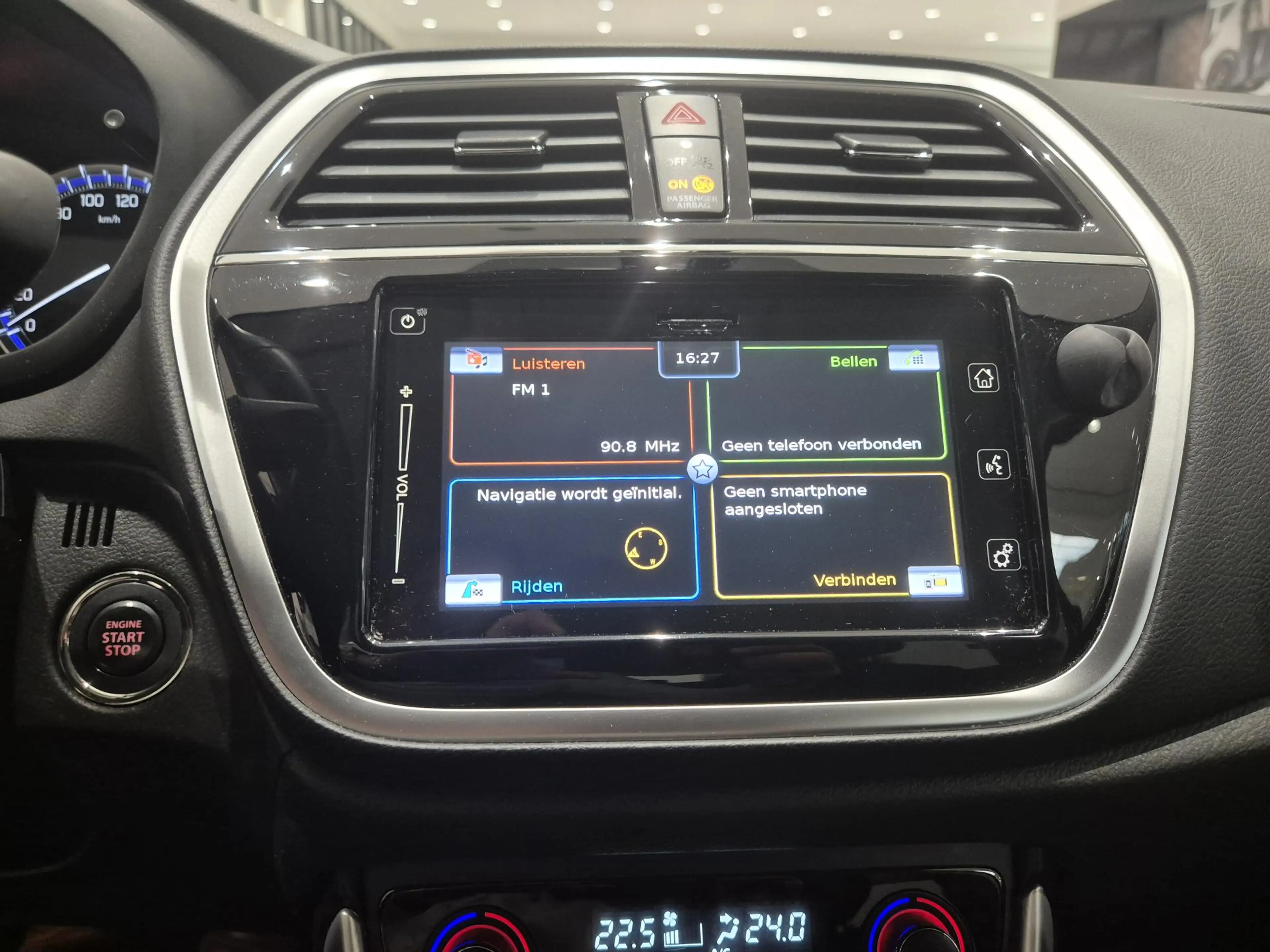 Suzuki S-Cross 1.0 Boosterjet Select | Trekhaak | Stoelverwarming — photo 11
