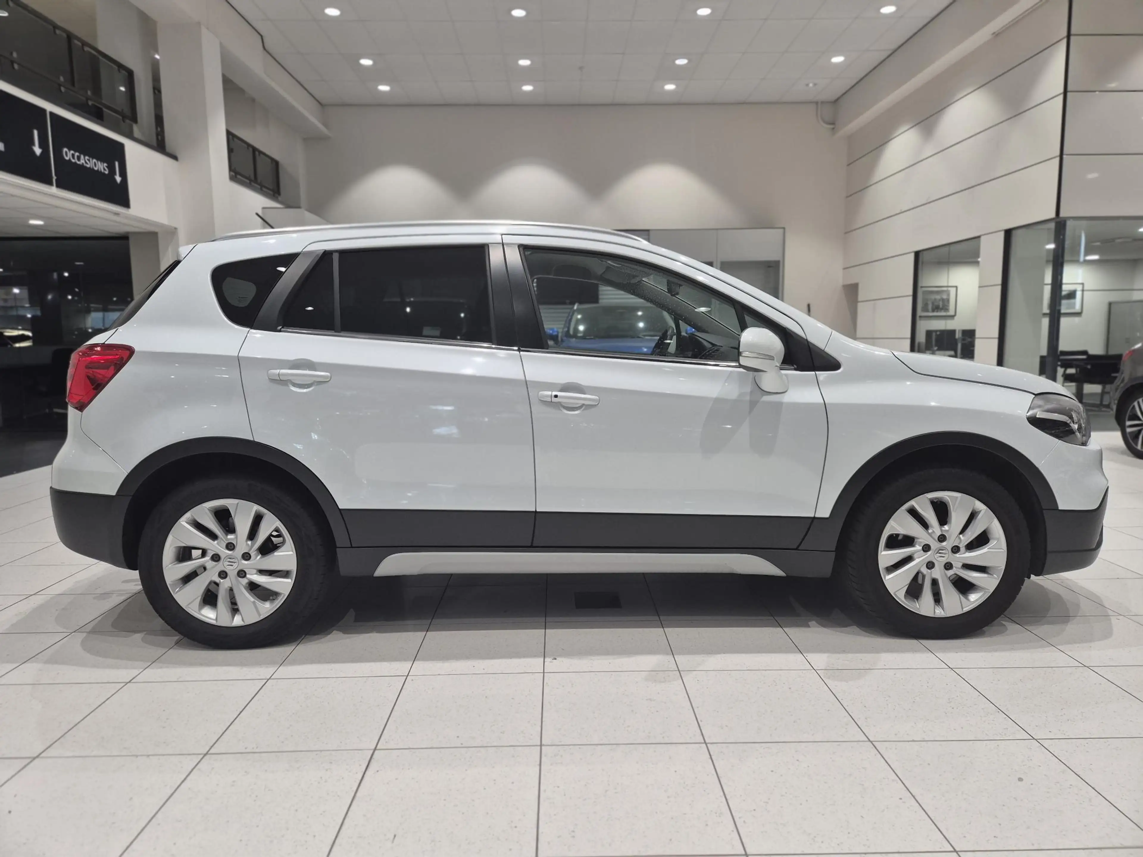 Suzuki S-Cross 1.0 Boosterjet Select | Trekhaak | Stoelverwarming — photo 15