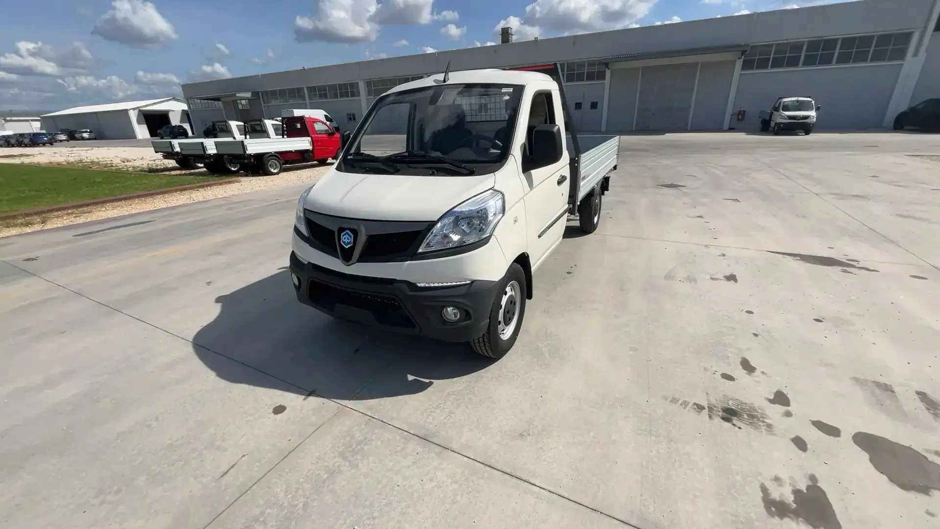 Piaggio Porter NP6 SW LR GPL 3070/2800 Ribaltabile TOP Fehér - 1