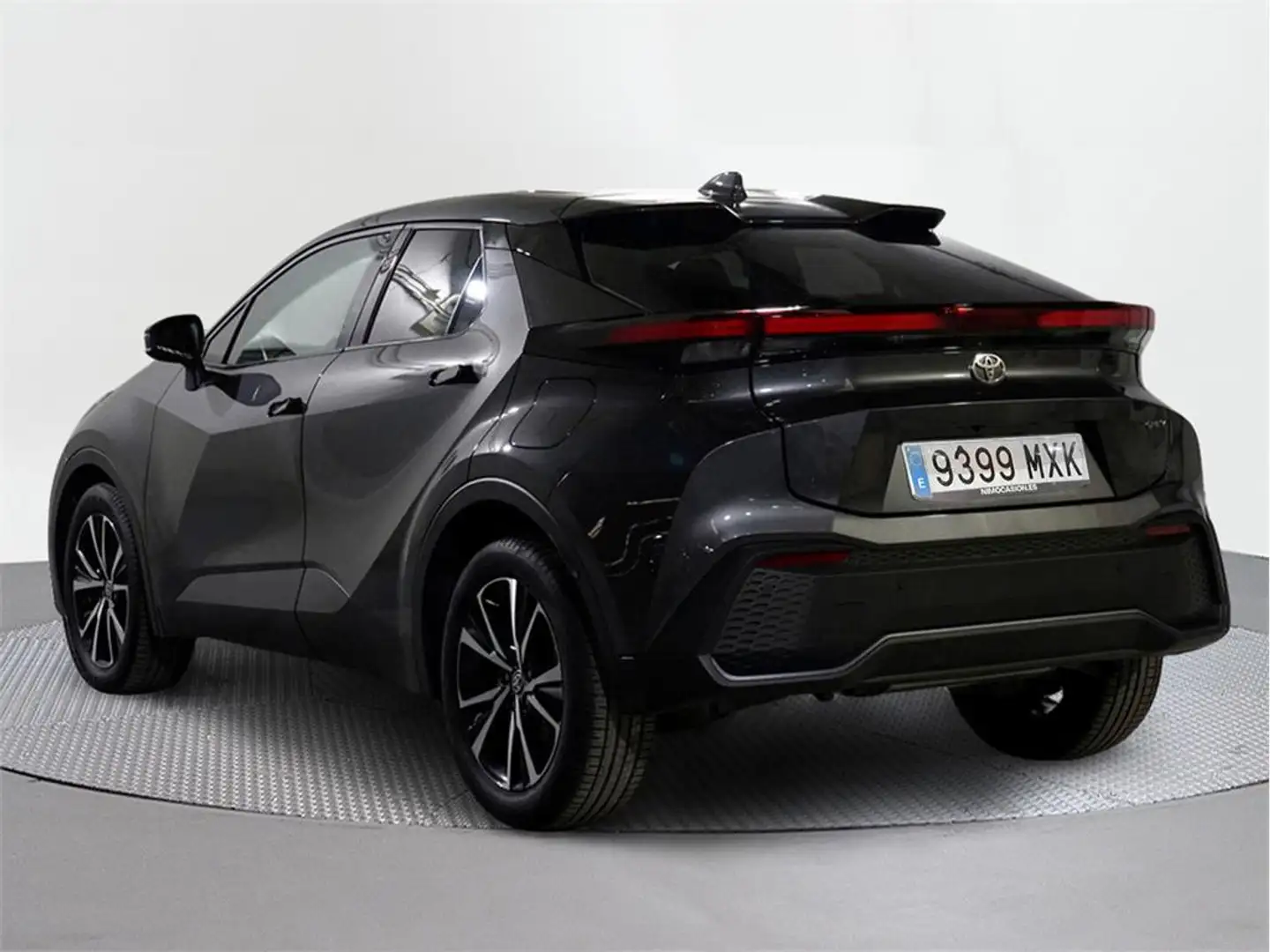 Toyota C-HR 140H Advance - 2