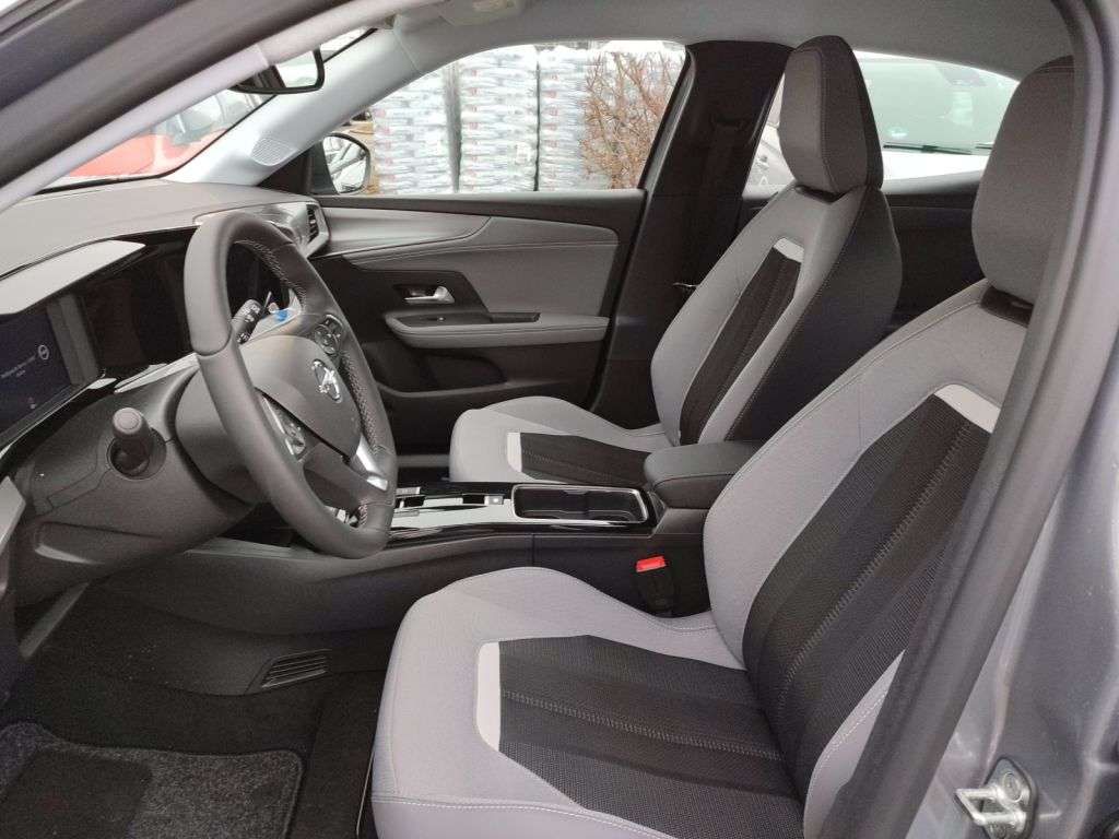 Opel Mokka E