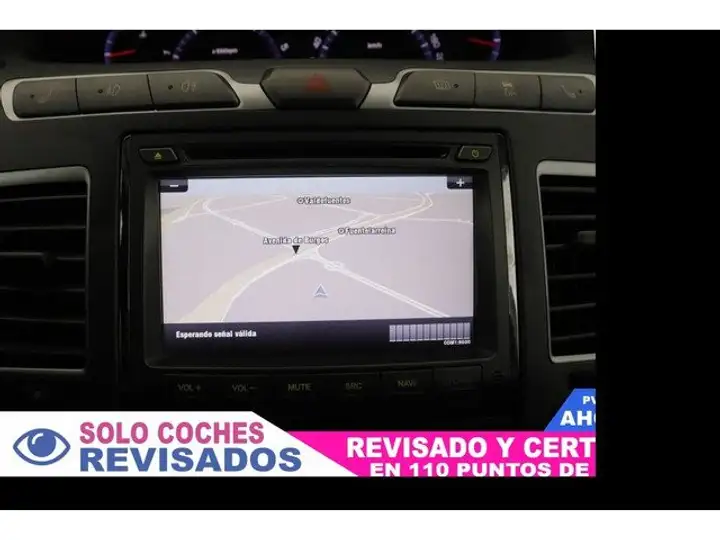 SsangYong Rodius 2.0e-Xdi Limited 2015, foto 14
