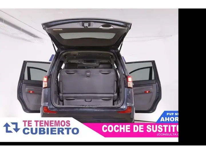 SsangYong Rodius 2.0e-Xdi Limited 2015, foto 6